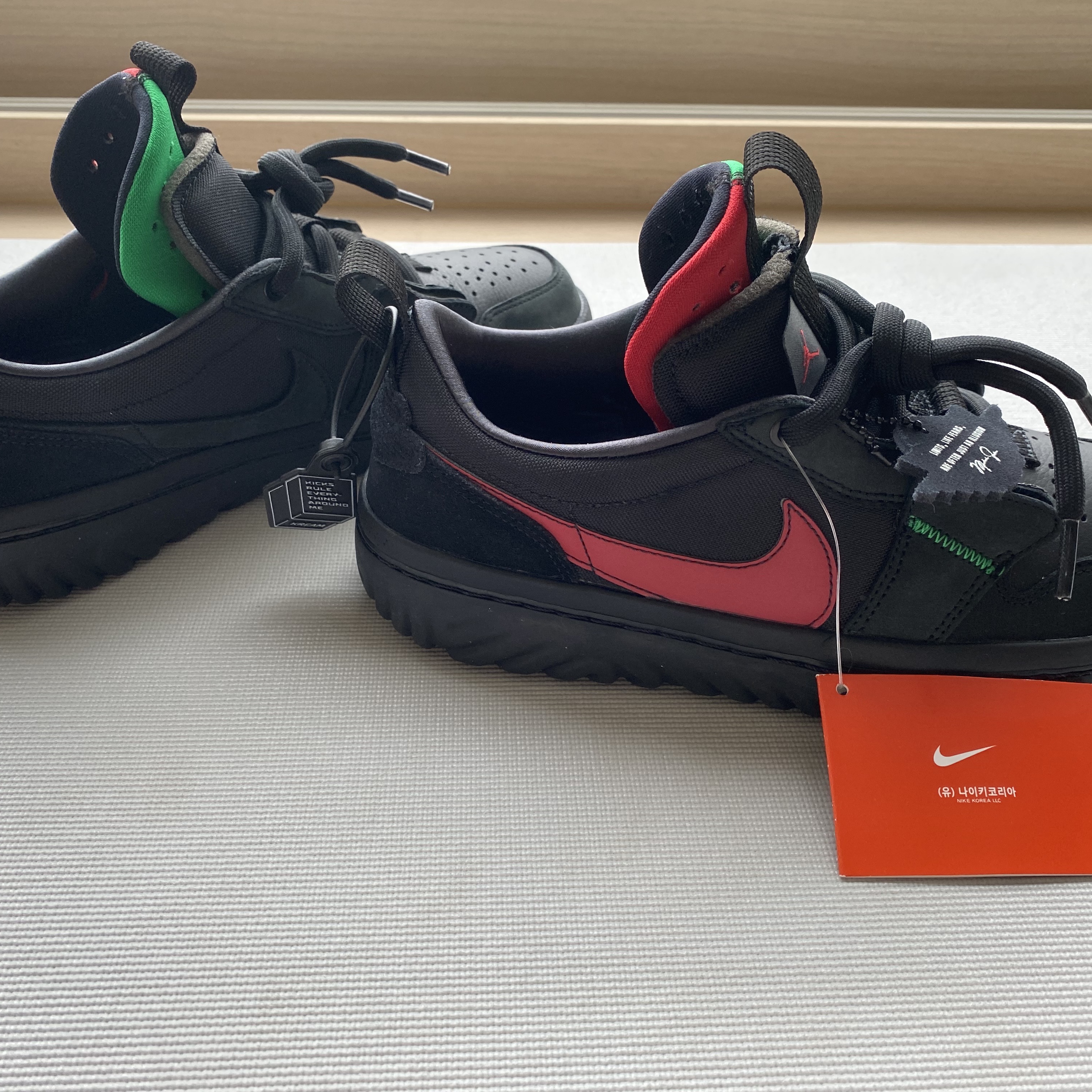Jordan 1 x Ghetto Gastro Low React Fearless 착용 스타일