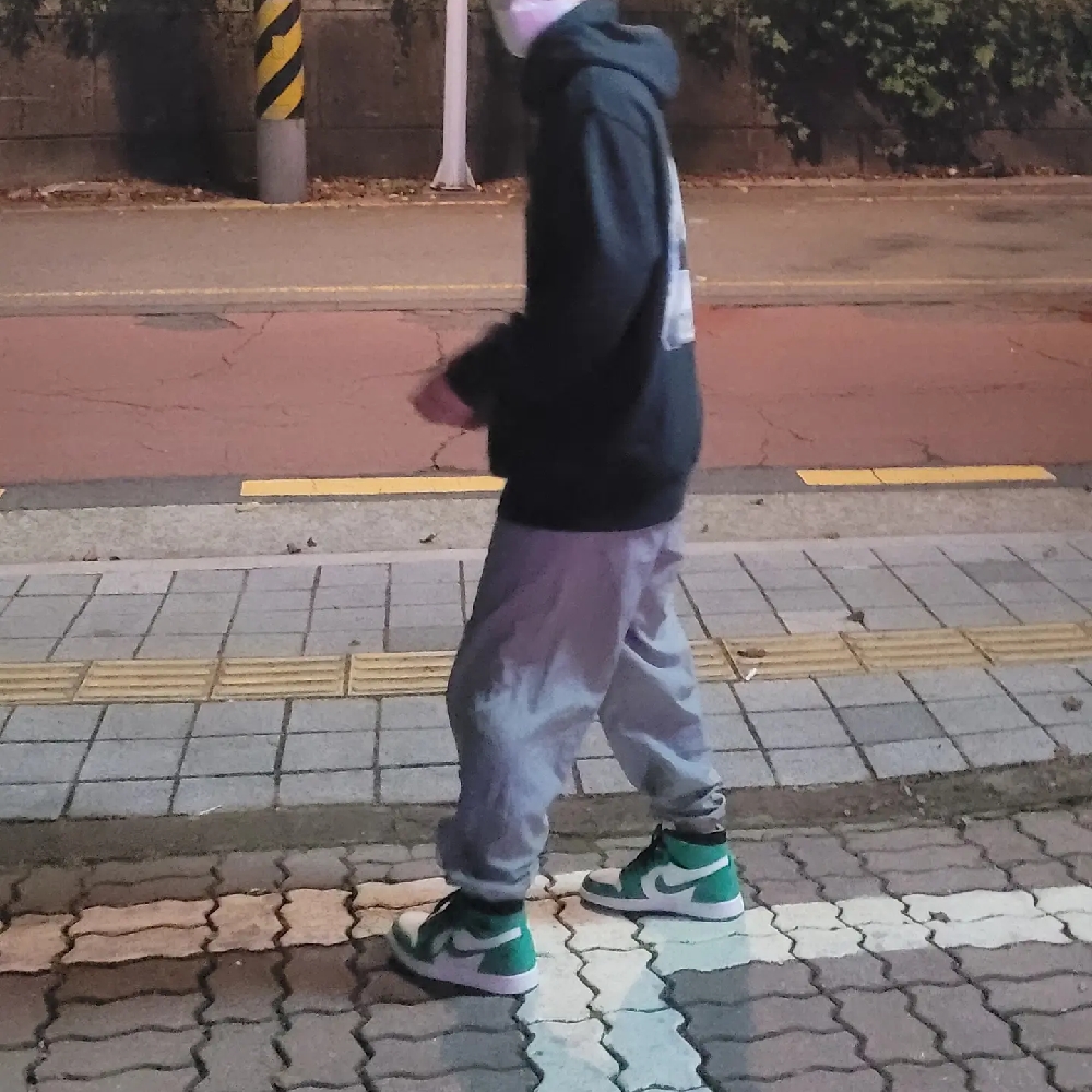 KREAM 프로필 이미지