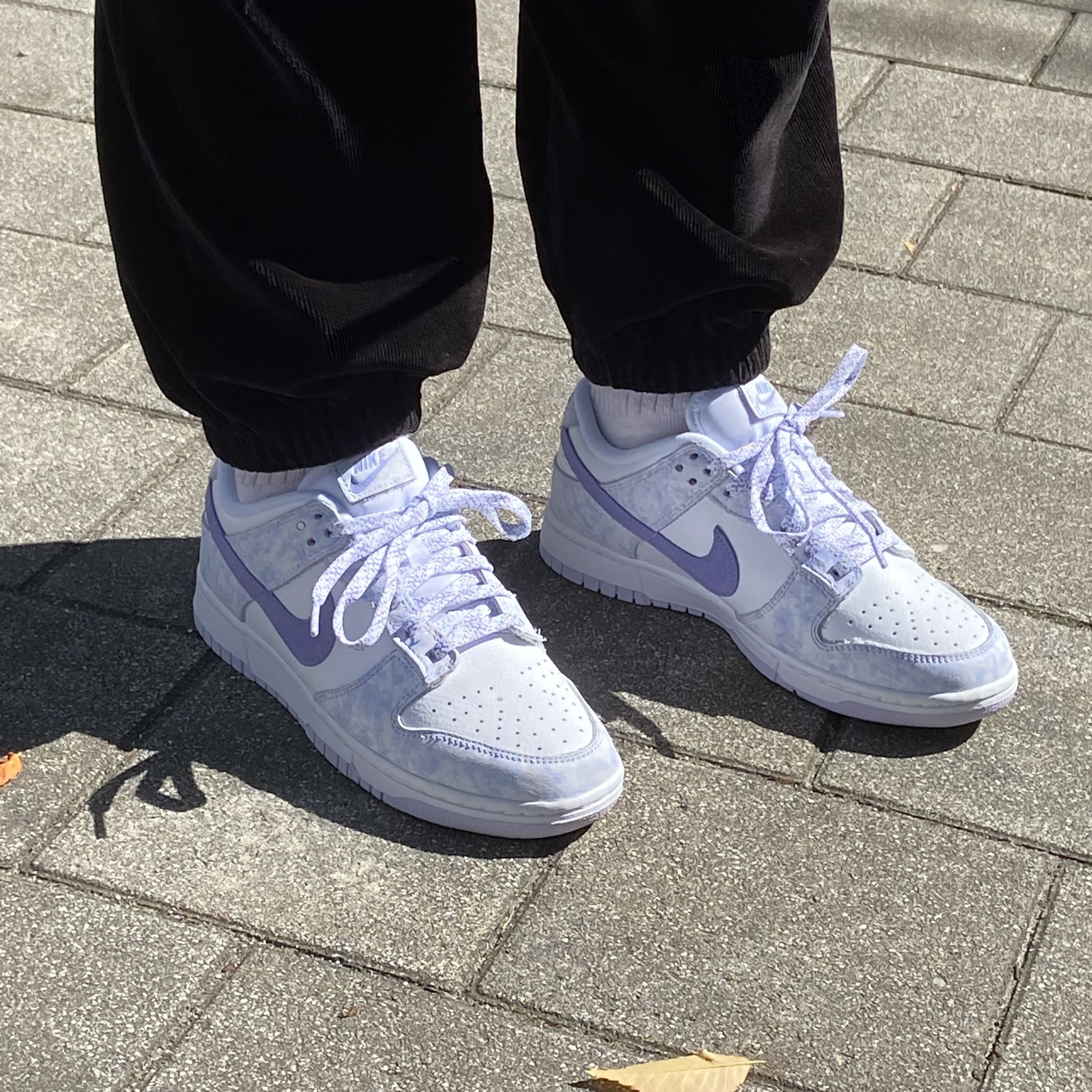 (W) Nike Dunk Low Purple Pulse 착용 스타일 - 2