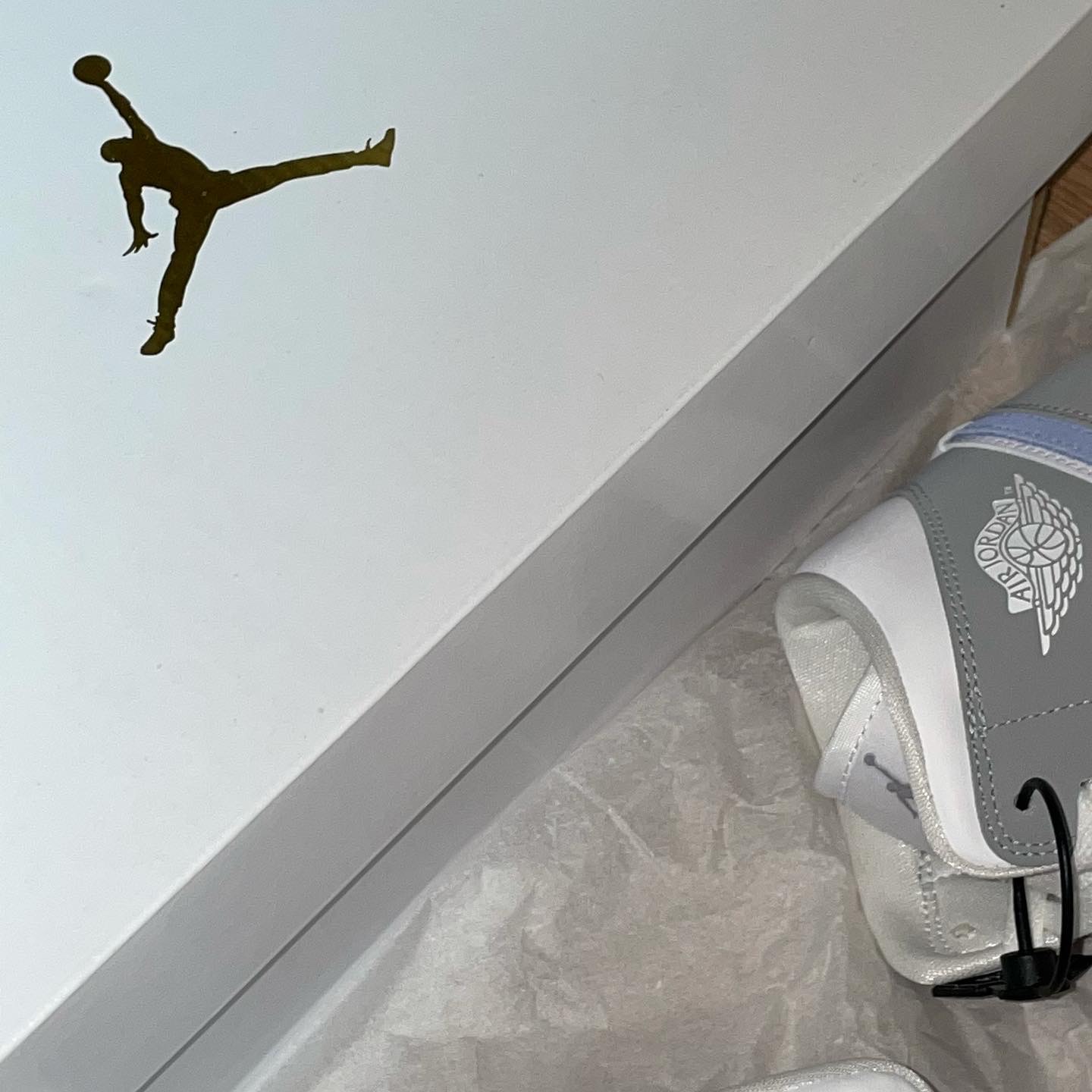 (W) Jordan 1 Mid Wolf Grey 착용 스타일 - 3