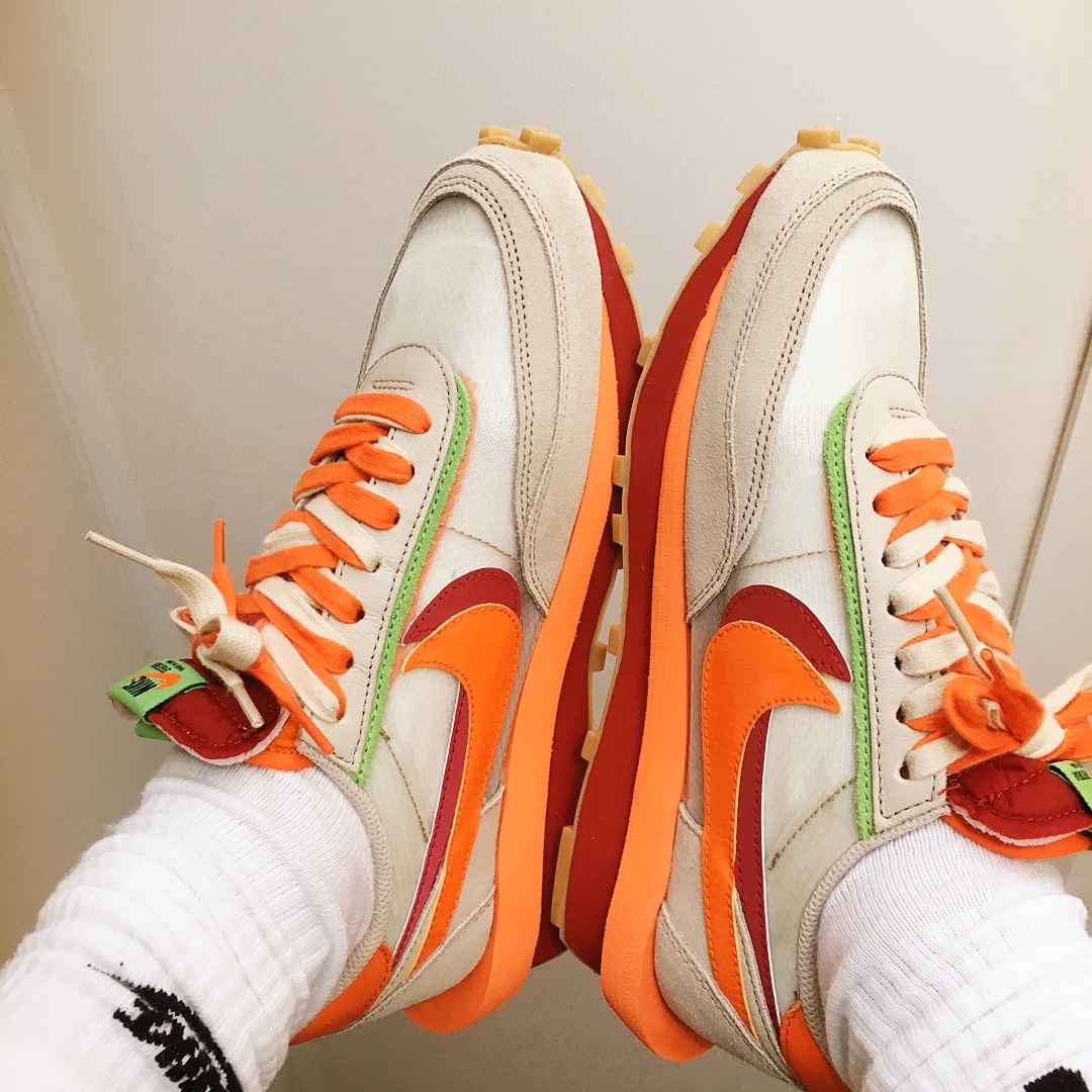 Nike x Sacai x Clot LDWaffle Orange Blaze 착용 스타일 - 1