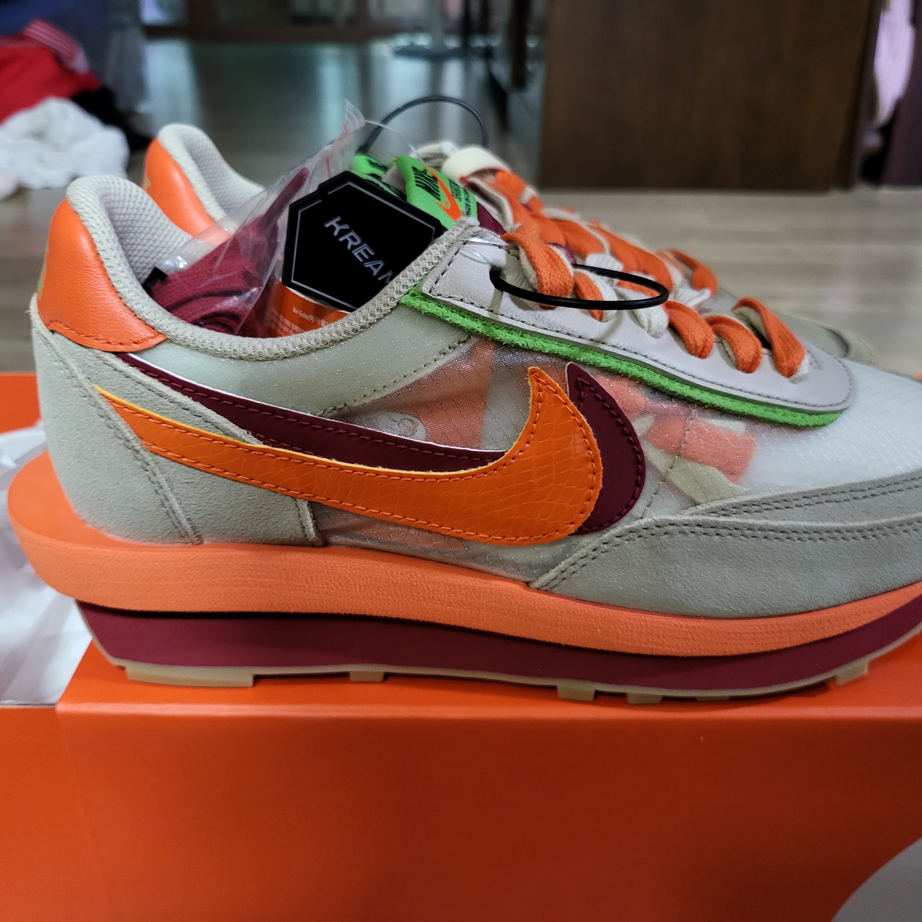 Nike x Sacai x Clot LDWaffle Orange Blaze 착용 스타일 - 2