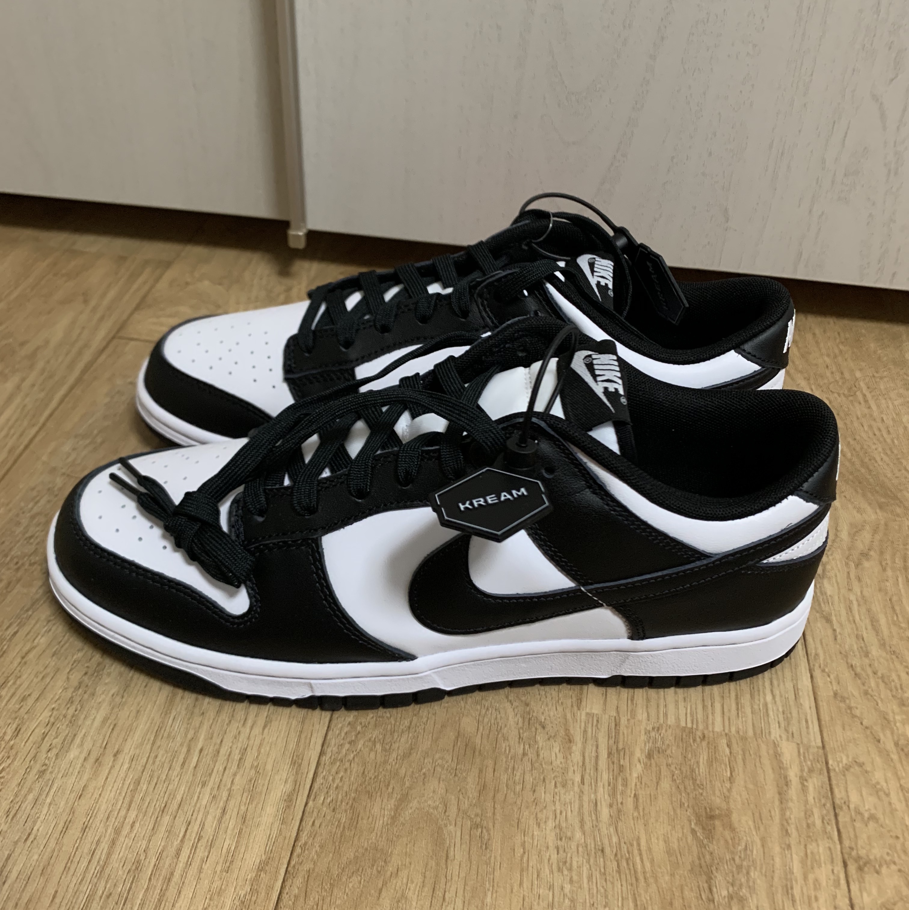 Nike Dunk Low Retro Black 착용 스타일