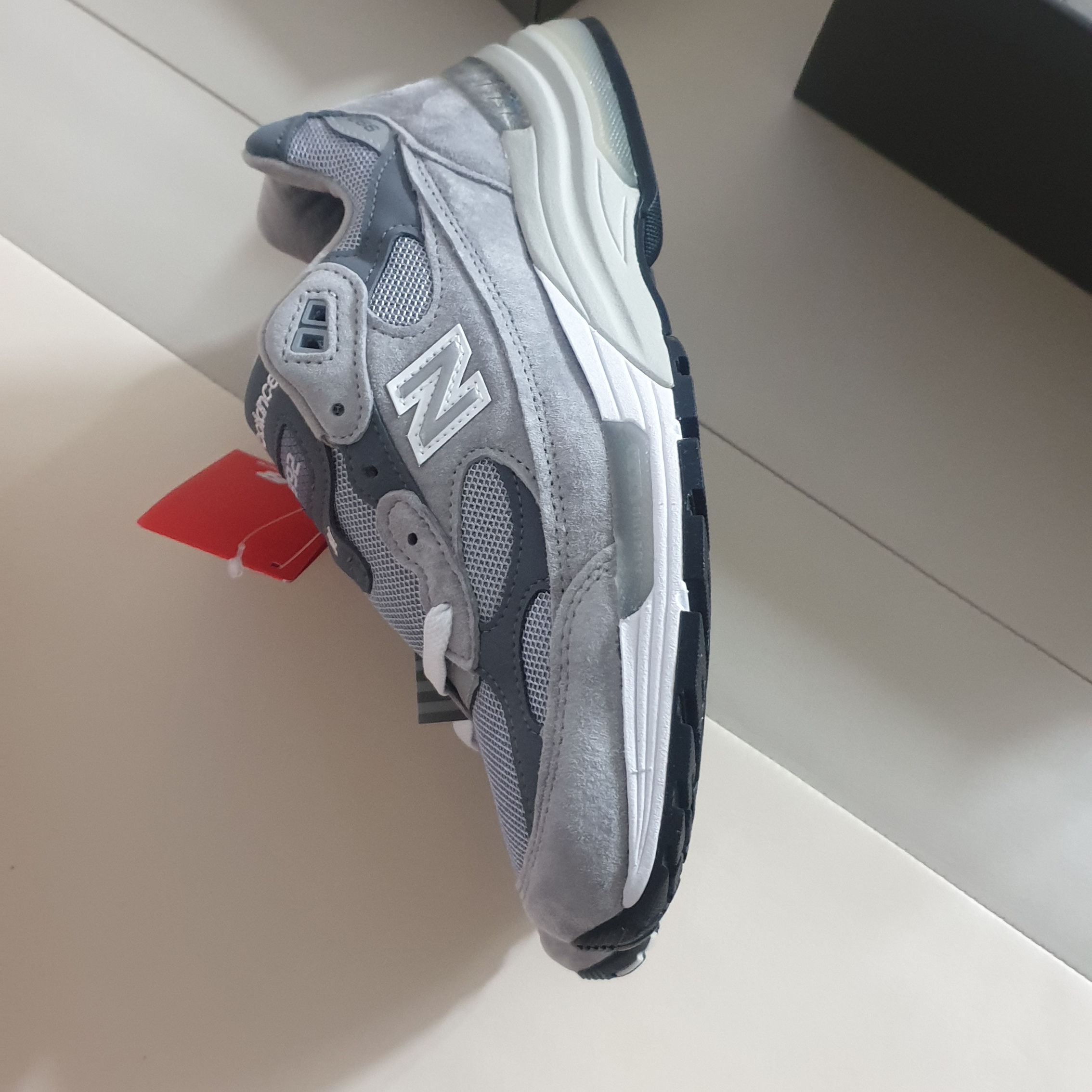 New Balance 992 Made in USA Grey - D Standard 착용 스타일 - 2