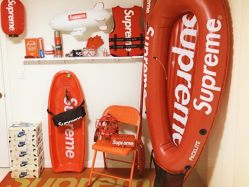 insta : s.u.p.r.e.m.e.213님의 스타일 - 1