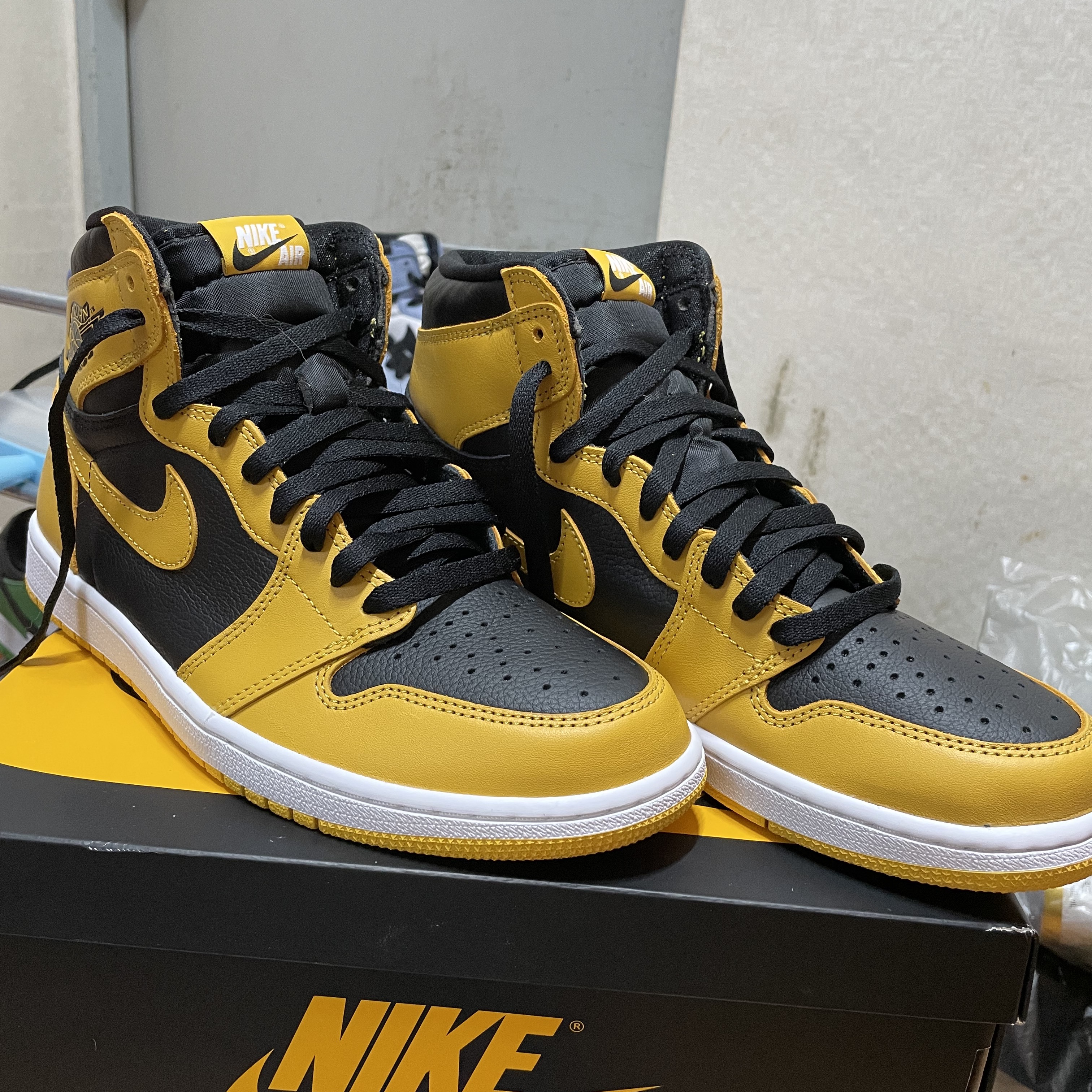 Jordan 1 Retro High OG Pollen 착용 스타일 - 3