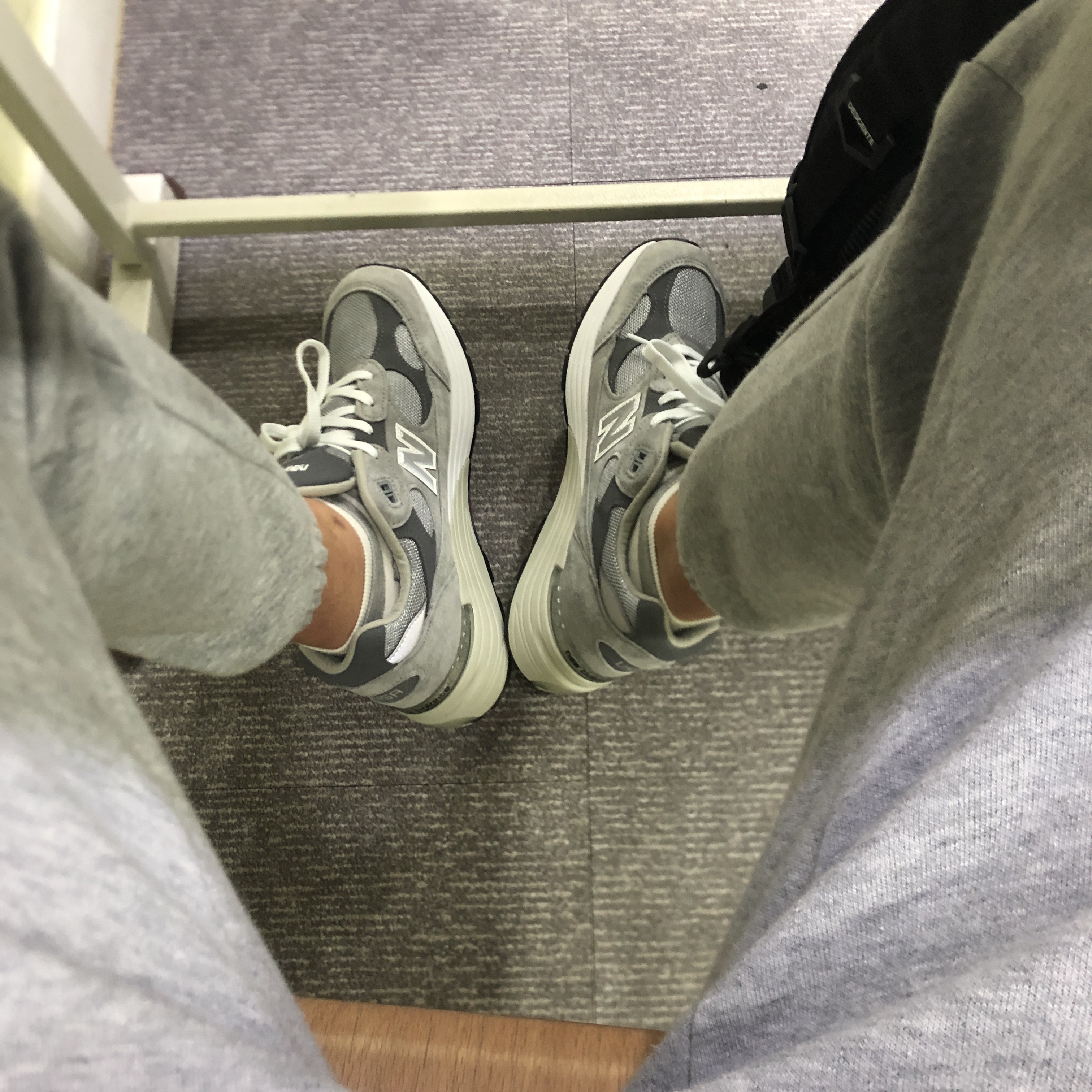 New Balance 992 Made in USA Grey - D Standard 착용 스타일 - 2