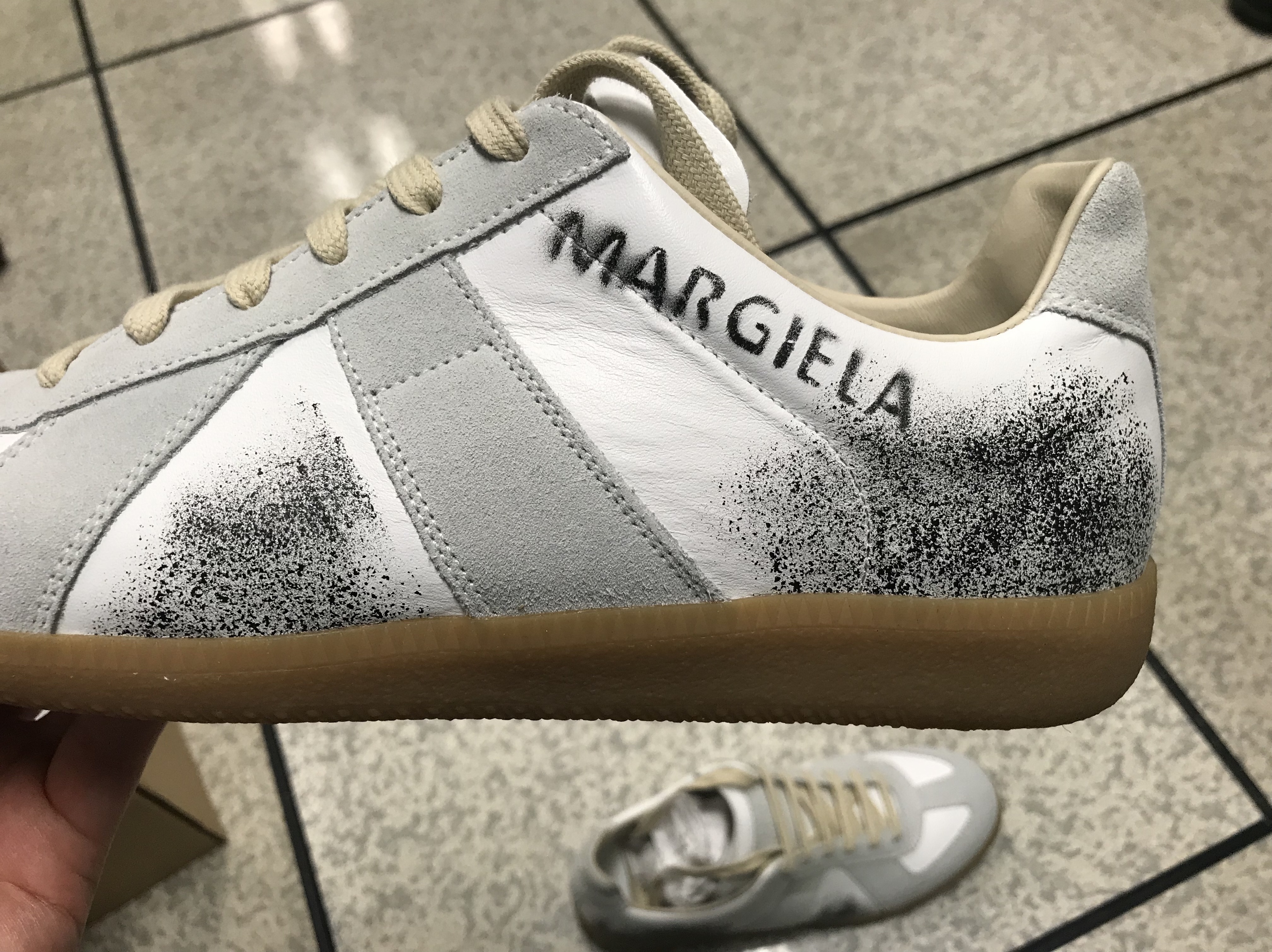 Maison Margiela Replica Graffiti Sneakers - END. Exclusive 착용 스타일
