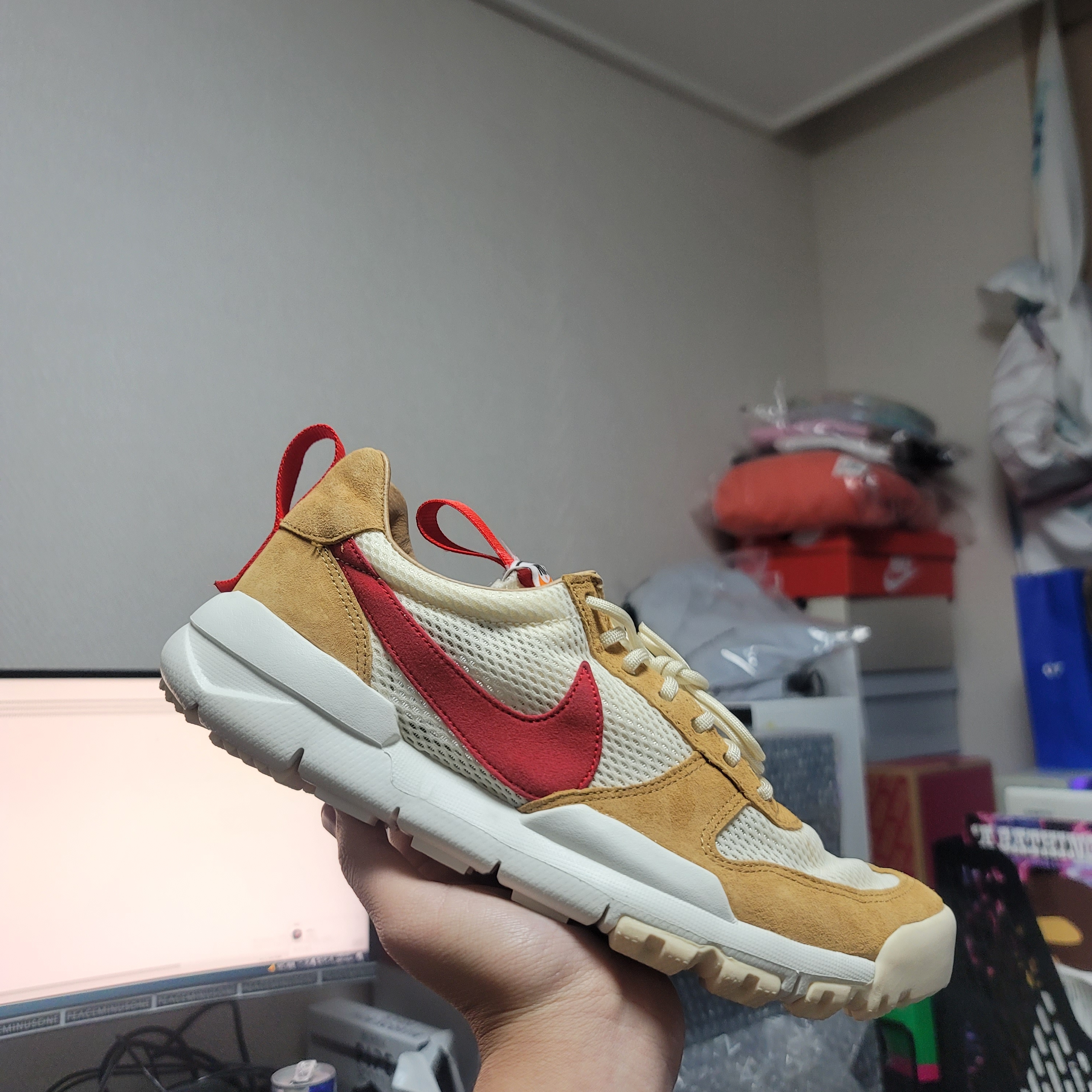 Nike x Tom Sachs Mars Yard Shoe 2.0 Space Camp 착용 스타일