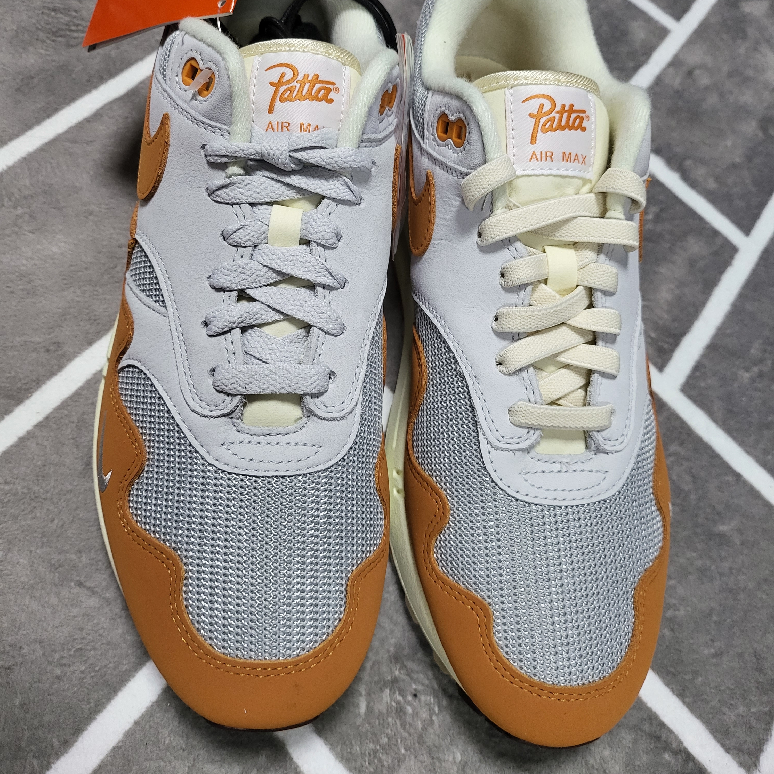 Nike x Patta Air Max 1 Monarch 착용 스타일 - 2