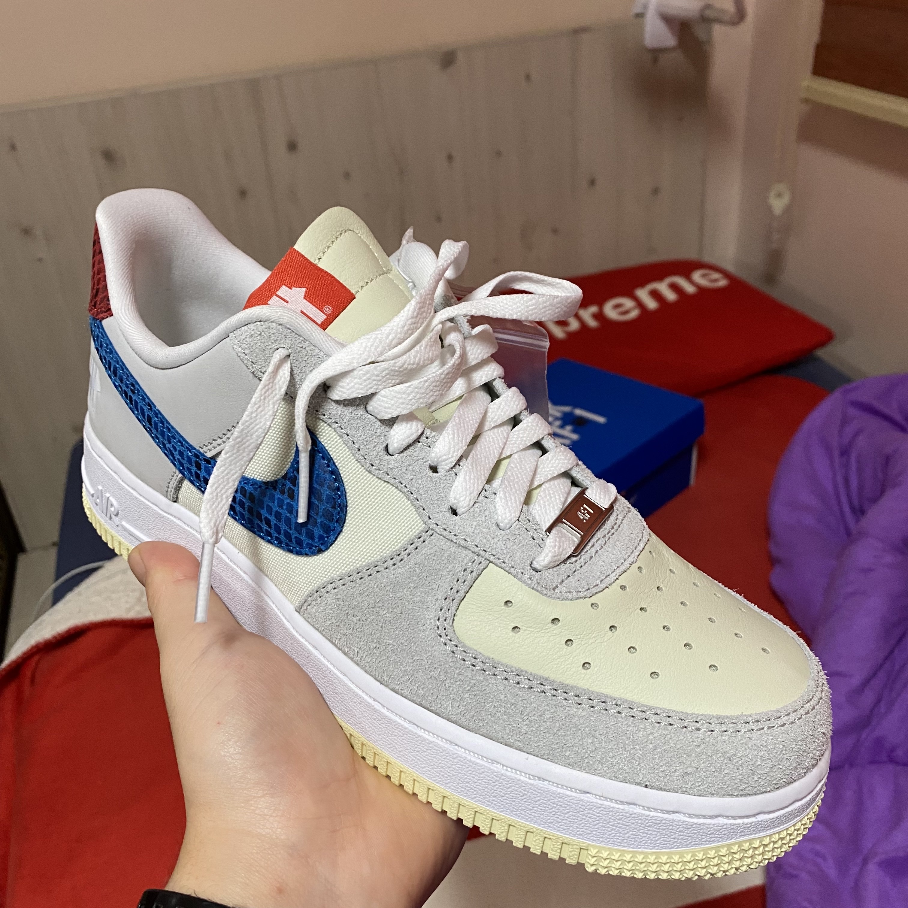 Nike x Undefeated Air Force 1 Low SP 5 On It 착용 스타일 - 2