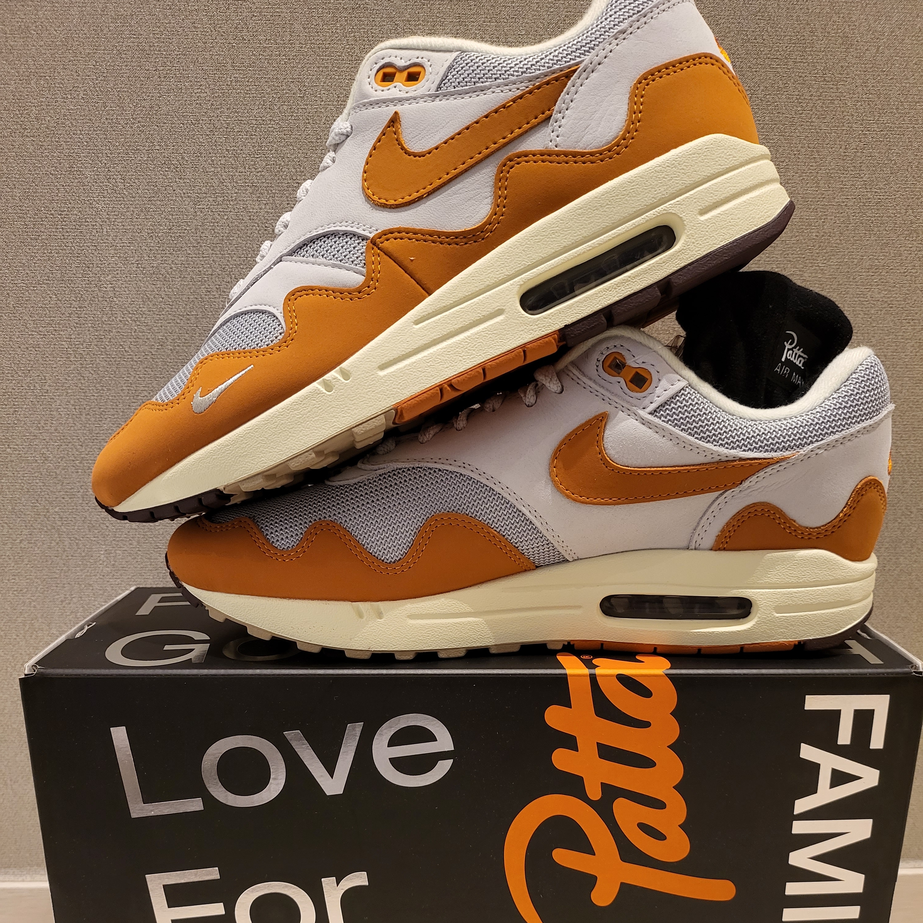 Nike x Patta Air Max 1 Monarch 착용 스타일 - 4