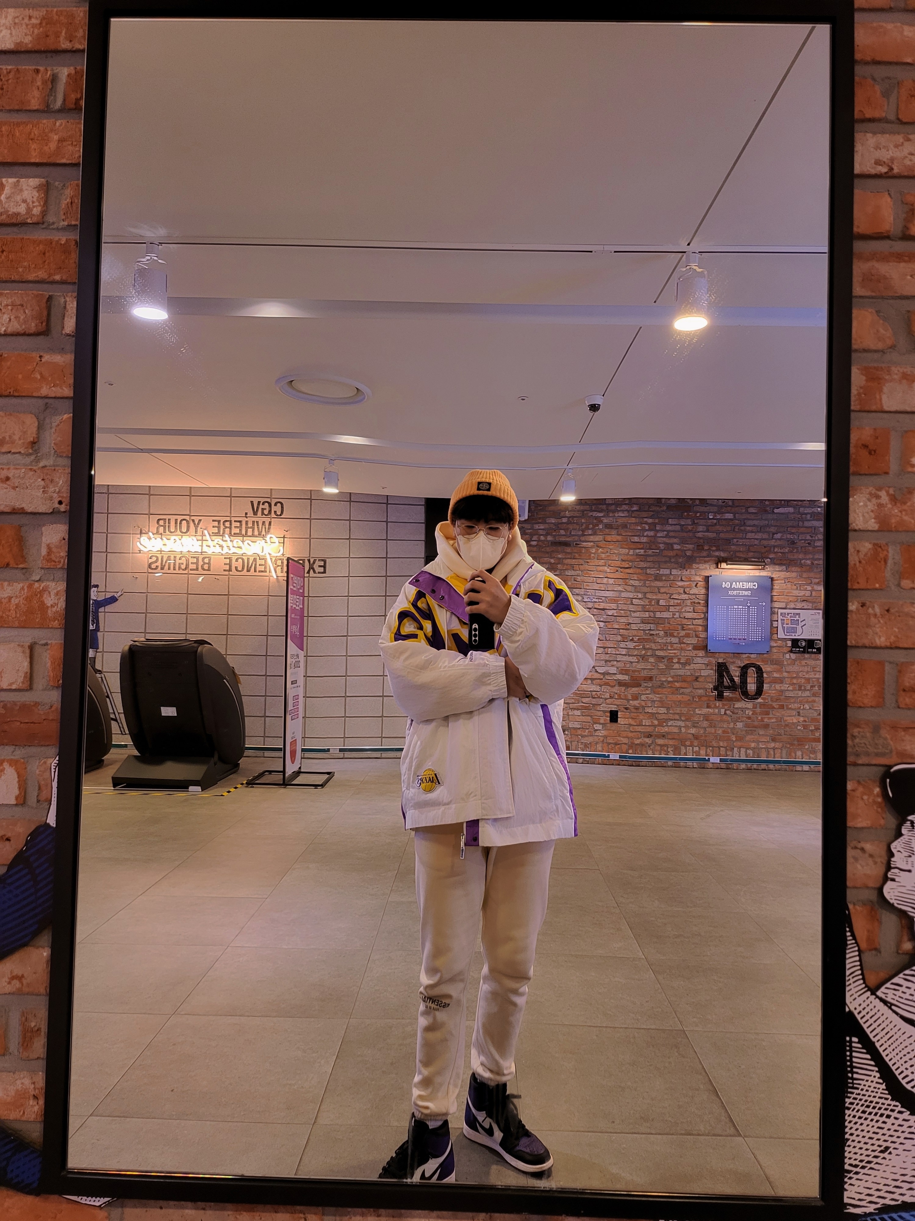 (W) Nike x Ambush NBA Collection Lakers Jacket - Asia, Jordan 1 Retro High Court Purple 착용 스타일