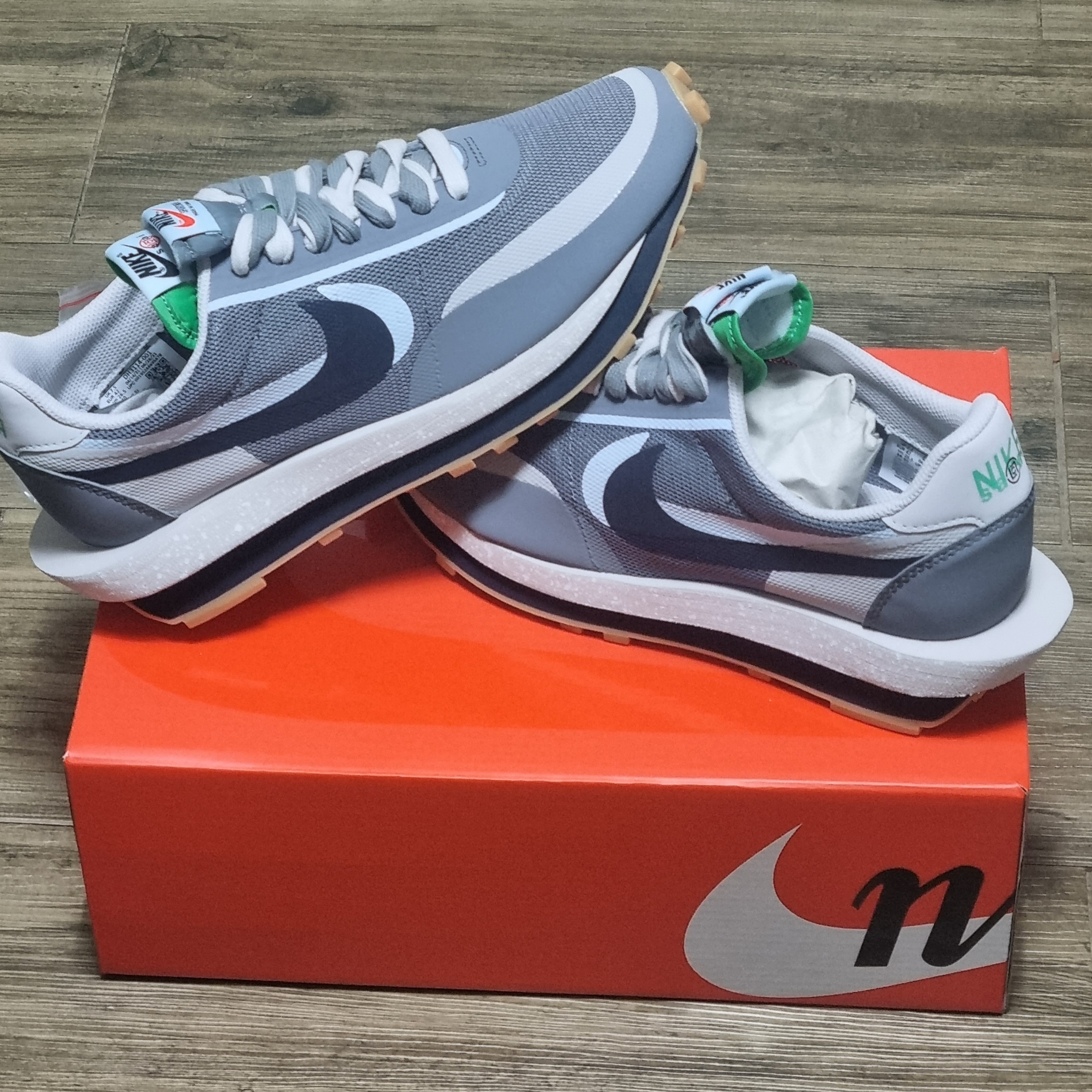 Nike x Sacai x Clot LDWaffle Cool Grey 착용 스타일 - 1