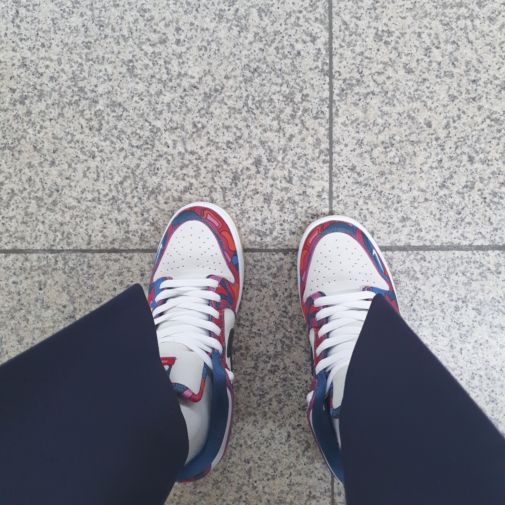 Nike x Parra SB Dunk Low Pro Abstract Art 착용 스타일