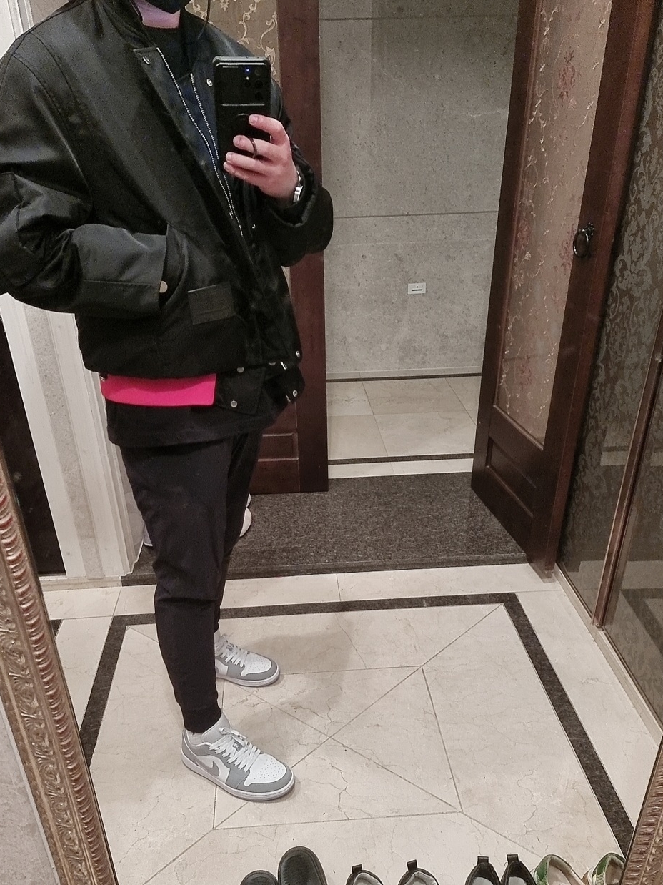 (W) Jordan 1 Low White Wolf Grey 착용 스타일