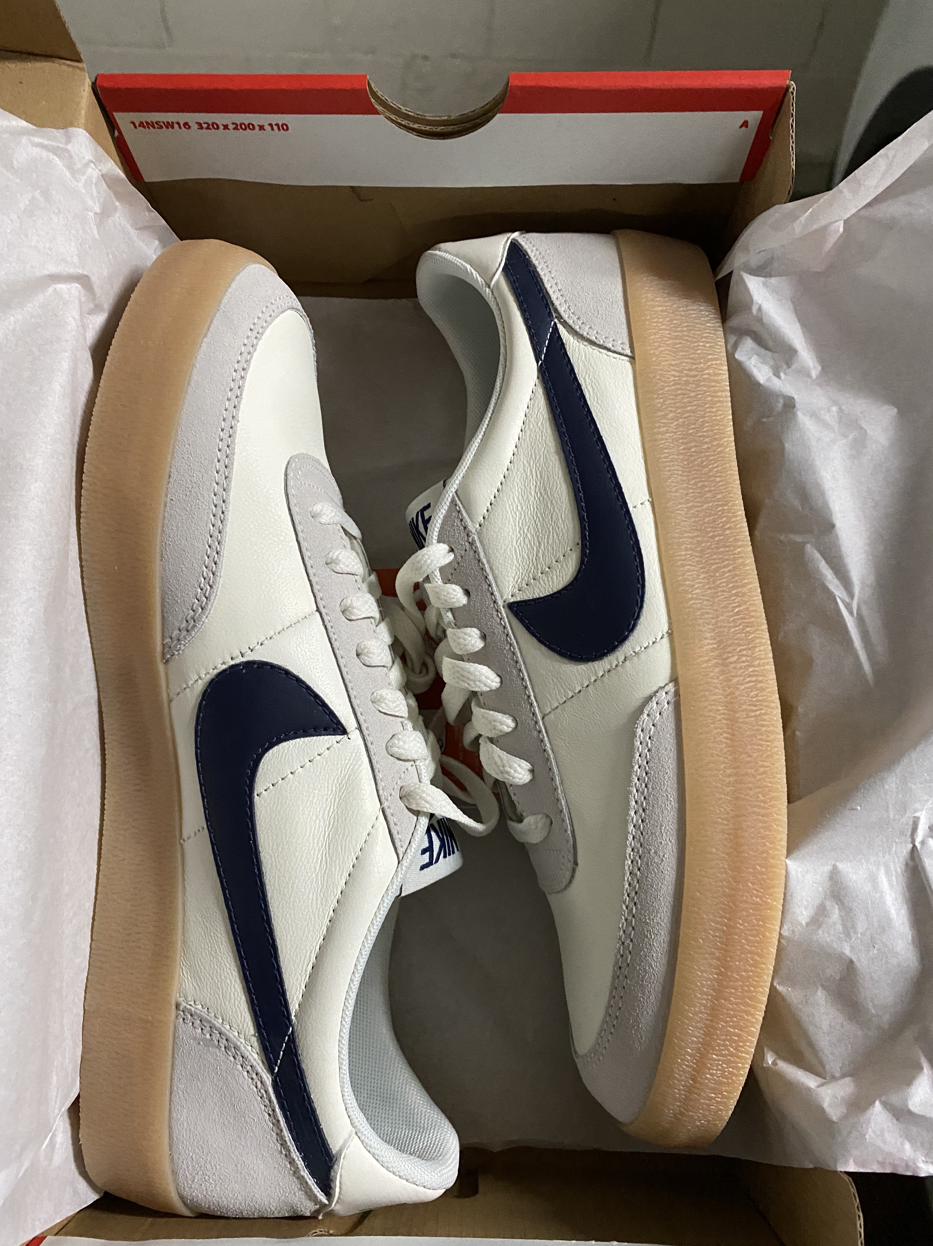 Nike x J.Crew Killshot 2 Sail Midnight Navy 착용 스타일