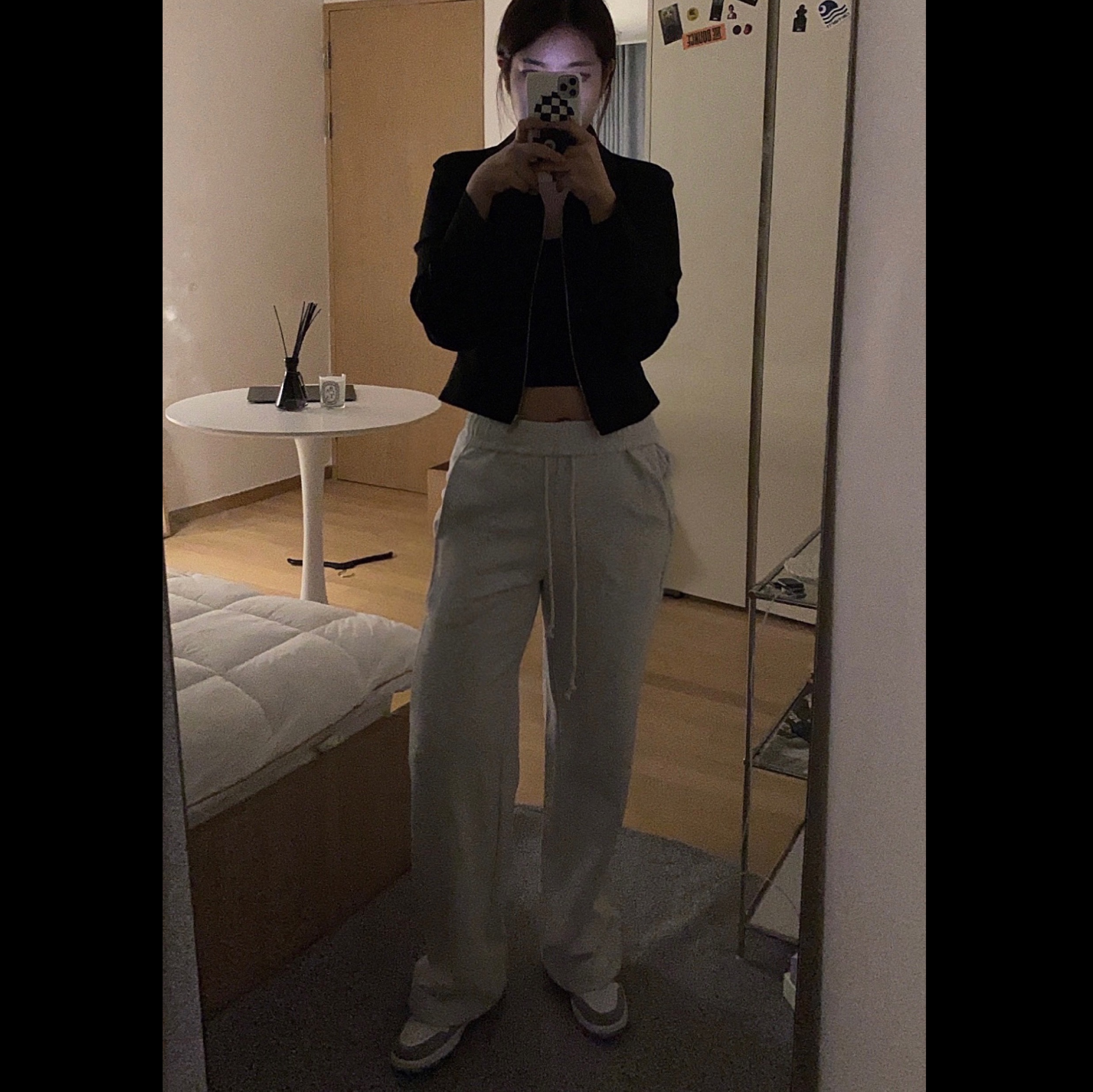 (W) Jordan 1 Low White Wolf Grey 착용 스타일 - 1