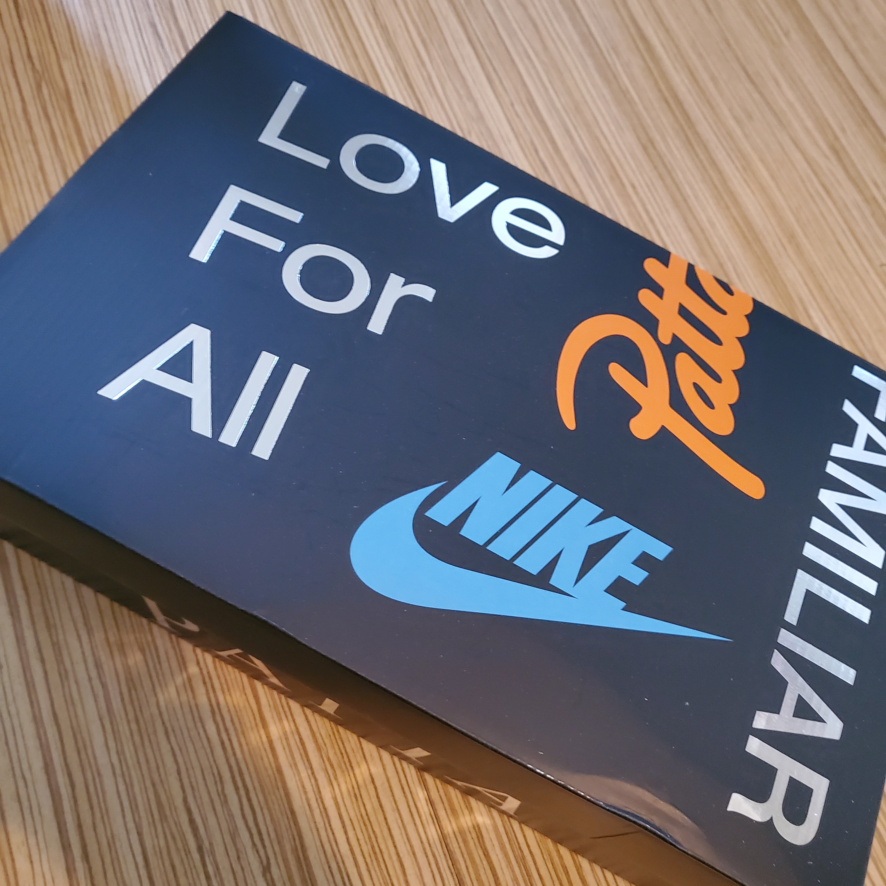 Nike x Patta Air Max 1 Monarch 착용 스타일 - 1
