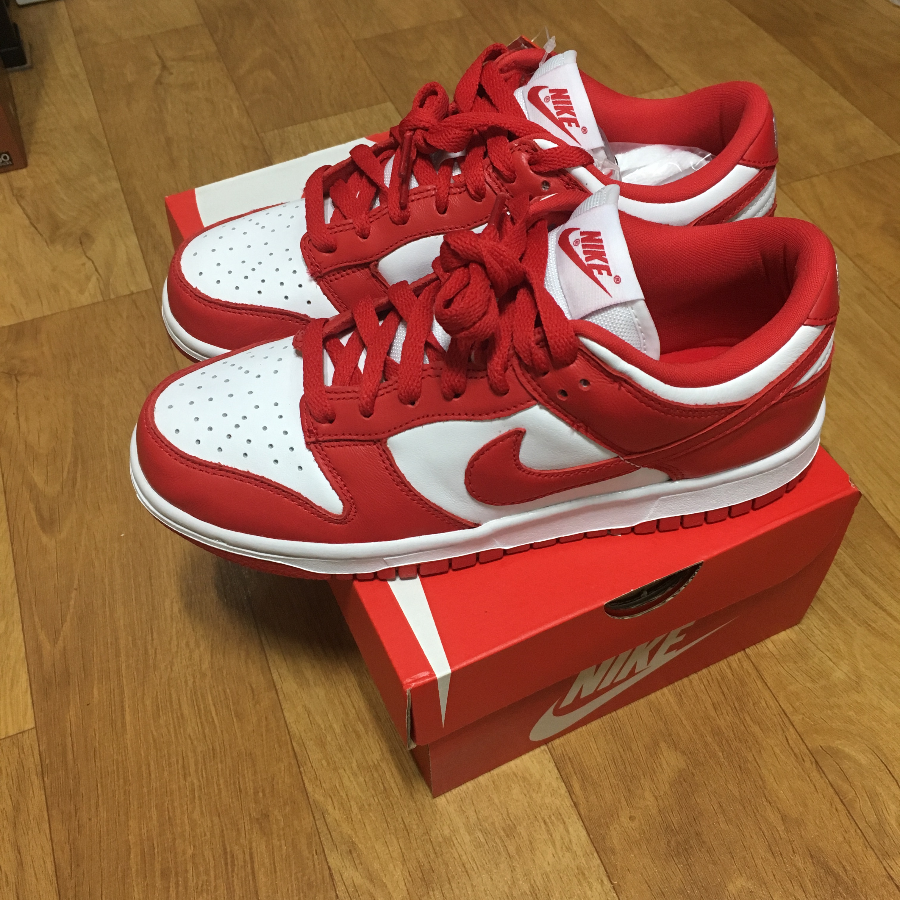 Nike Dunk Low SP University Red 2020, (W) Nike Dunk Low Black 착용 스타일 - 1