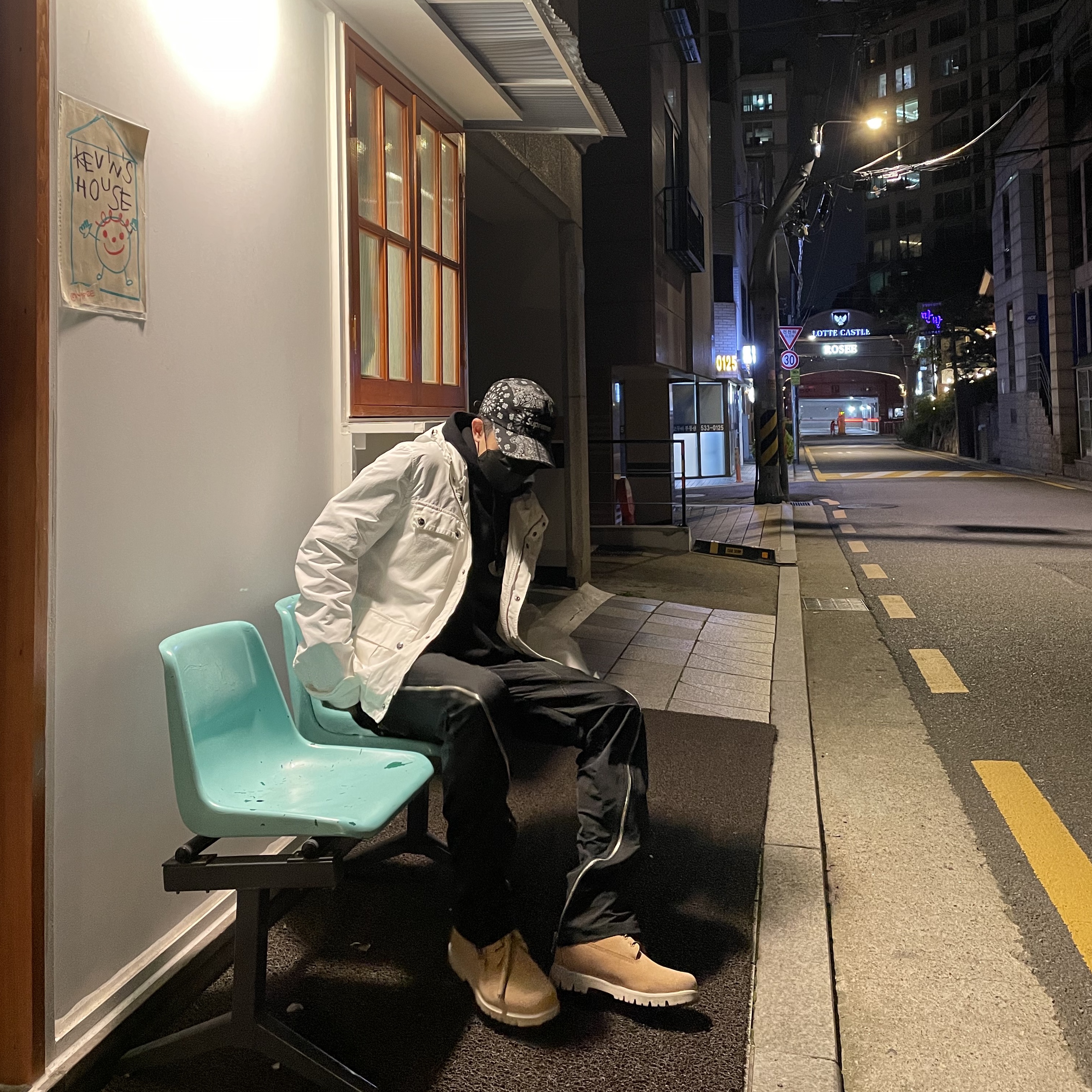 Supreme Bandana Camp Cap Black - 21SS, Supreme Swarovski S Logo Hooded Sweatshirt Black - 21SS 착용 스타일 - 3