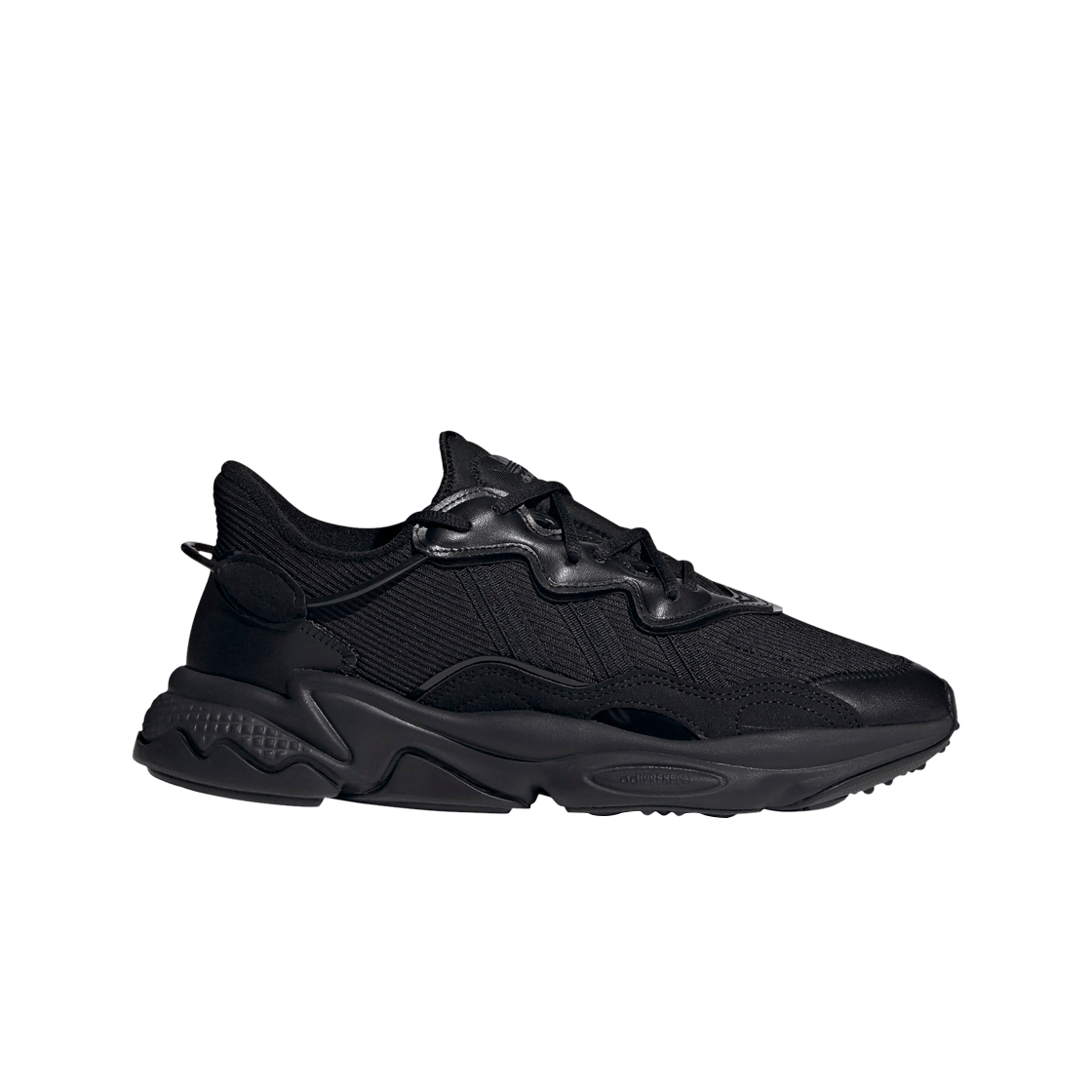 아디다스 오즈위고 트리플 블랙(Adidas Ozweego Triple Black)