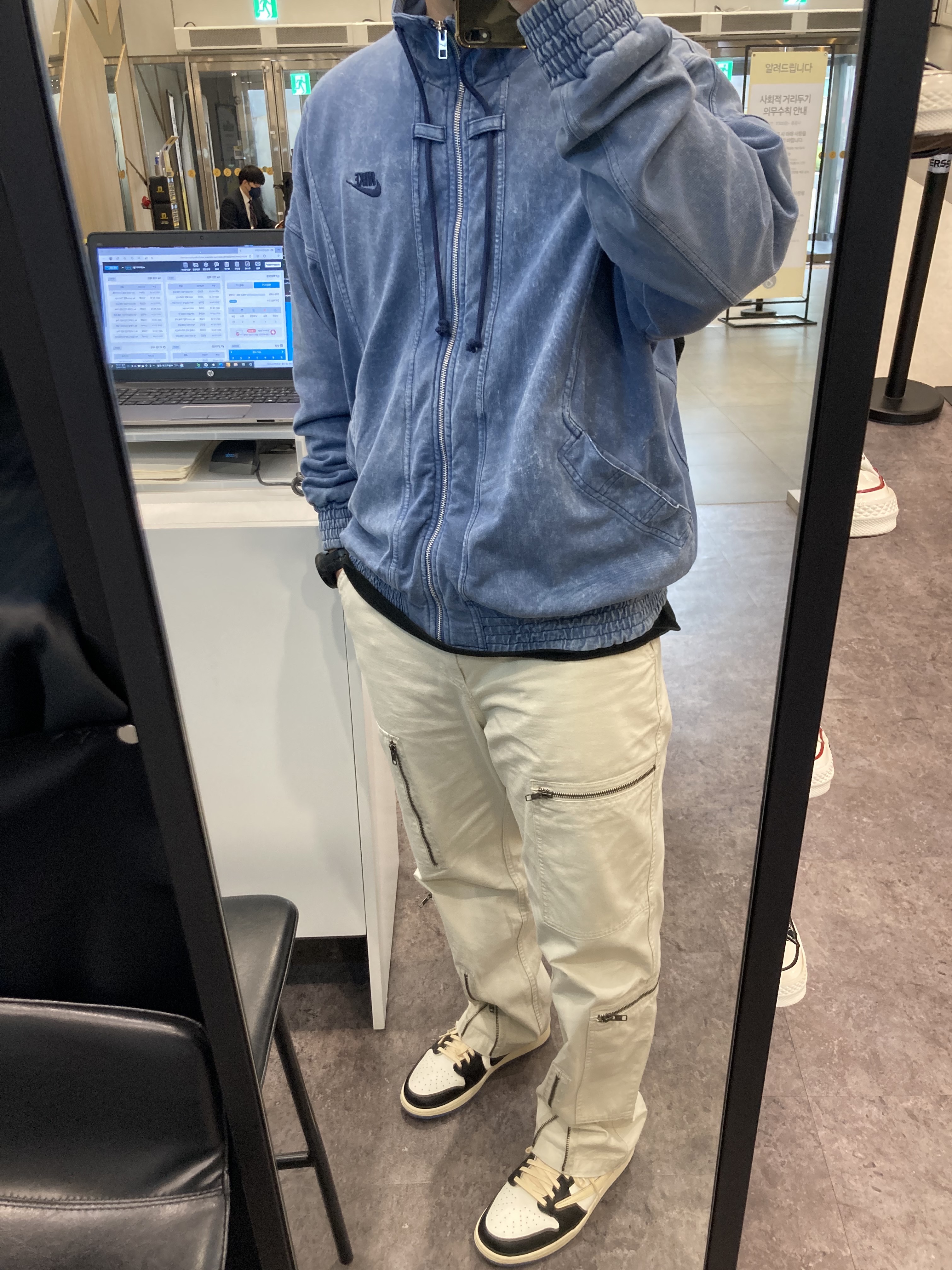 Jordan 1 x Travis Scott x Fragment Retro Low OG SP Military Blue 착용 스타일
