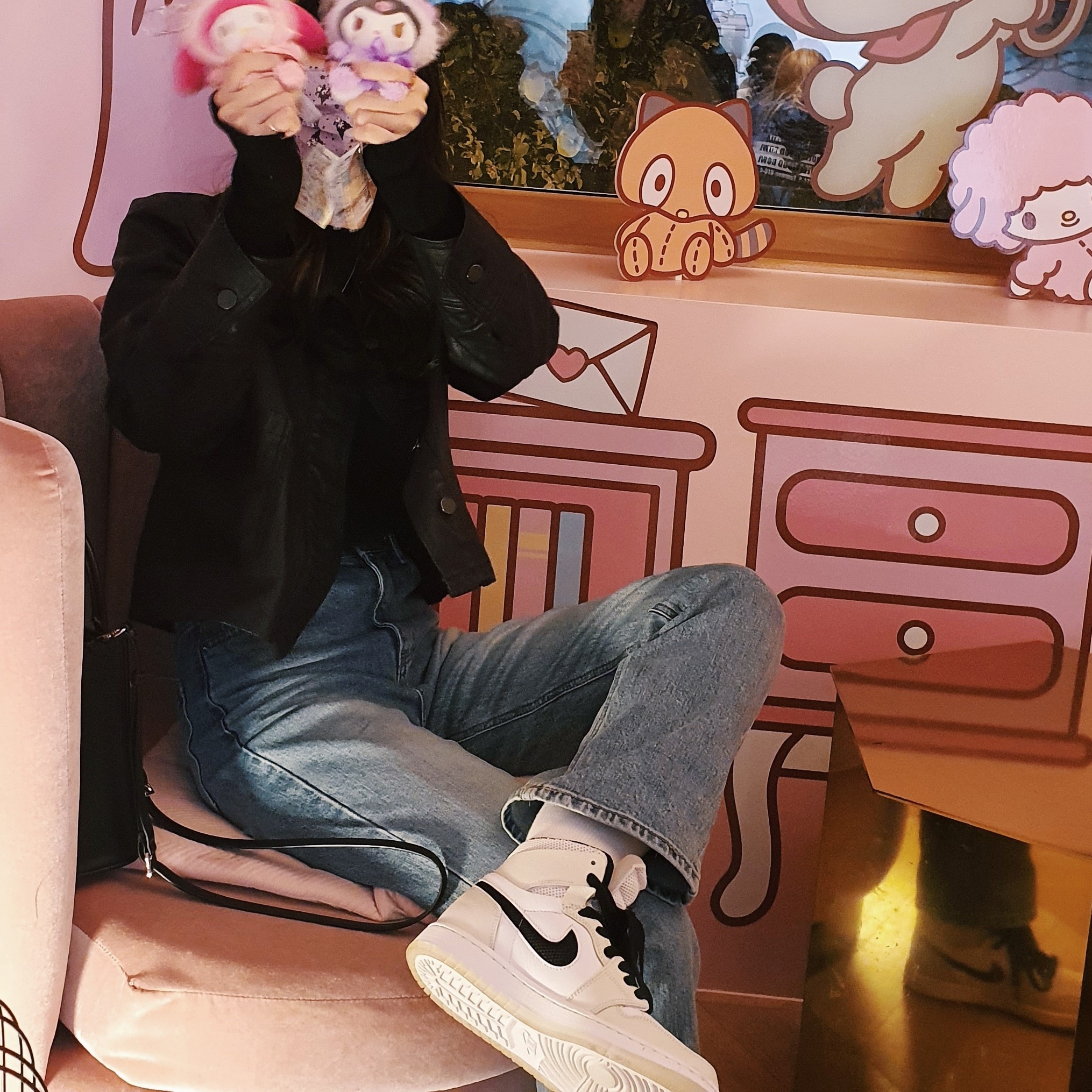 (W) Jordan 1 Zoom Air CMFT Light Bone 착용 스타일 - 3