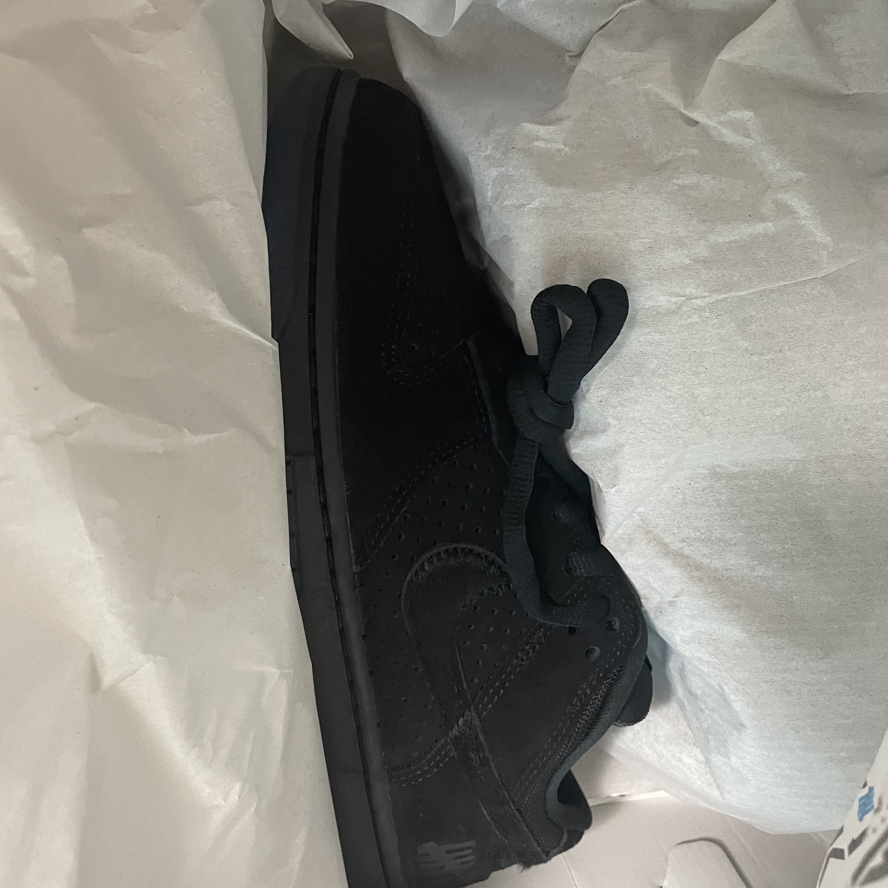 Nike x Undefeated Dunk Low SP 5 On It Black 착용 스타일 - 1