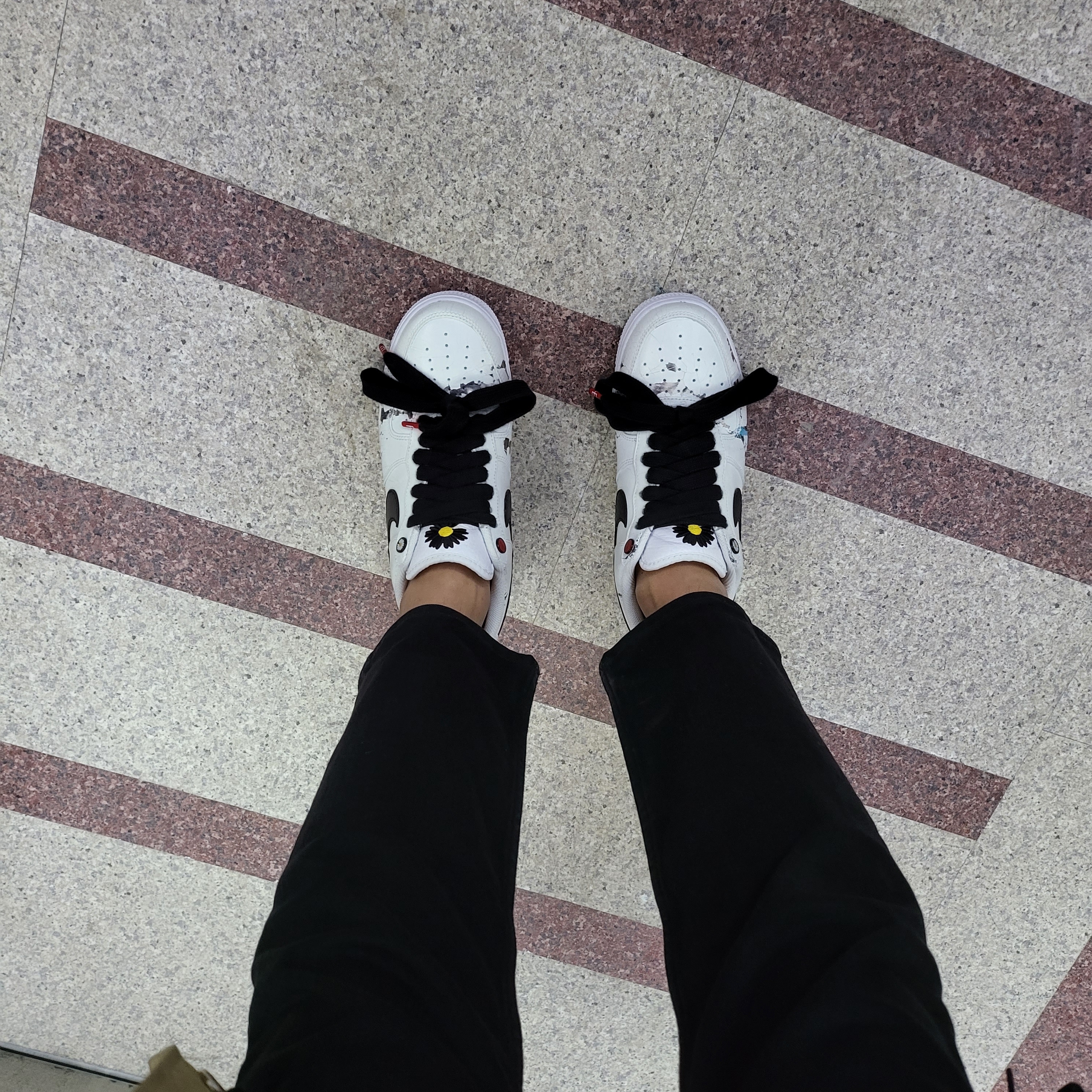 Nike x Peaceminusone Air Force 1 Low Para-Noise 2.0 착용 스타일