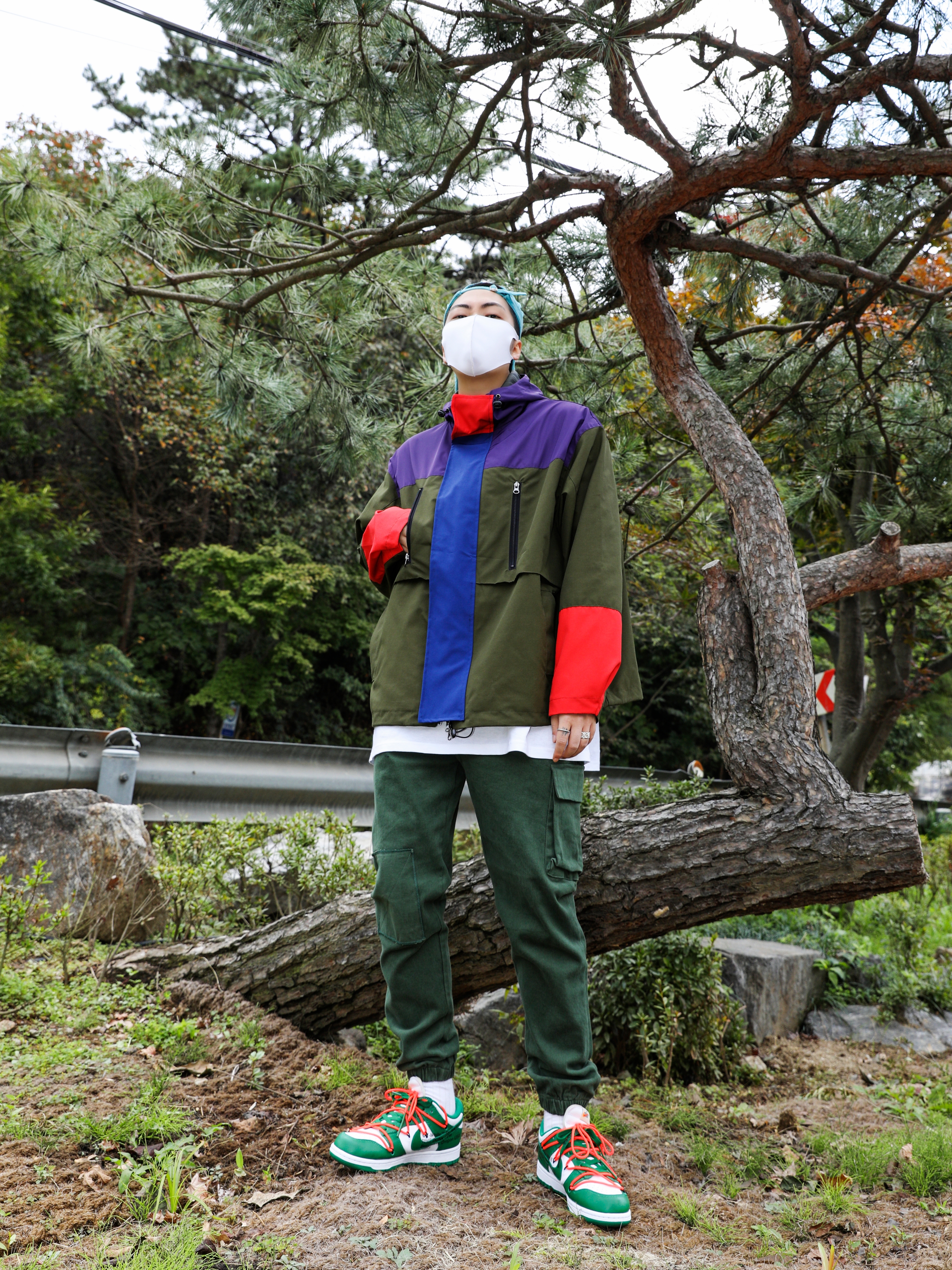 Nike x Off-White Dunk Low Pine Green 착용 스타일 - 2