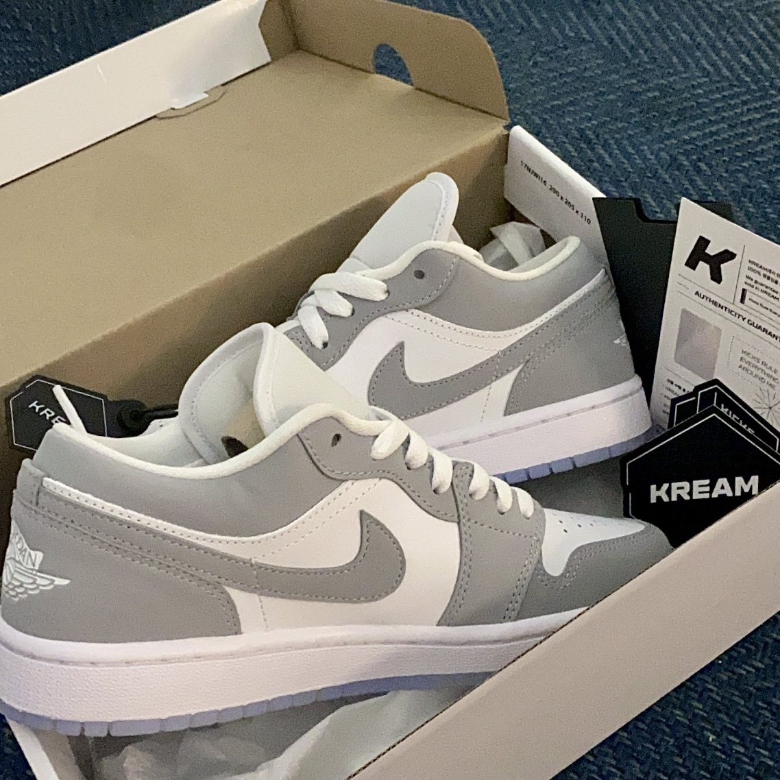 (W) Jordan 1 Low White Wolf Grey 착용 스타일 - 2