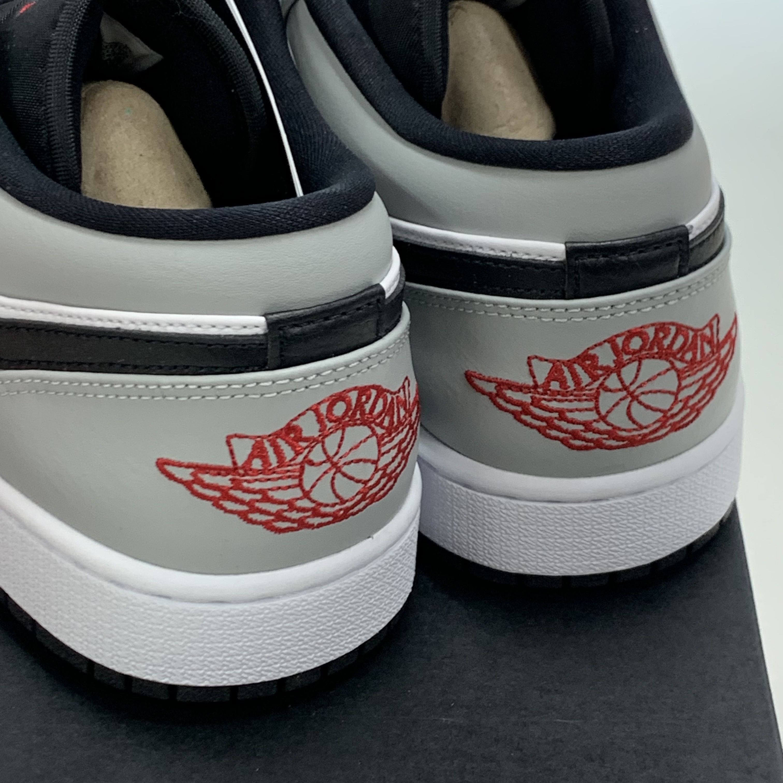 Jordan 1 Low Light Smoke Grey 착용 스타일 - 2