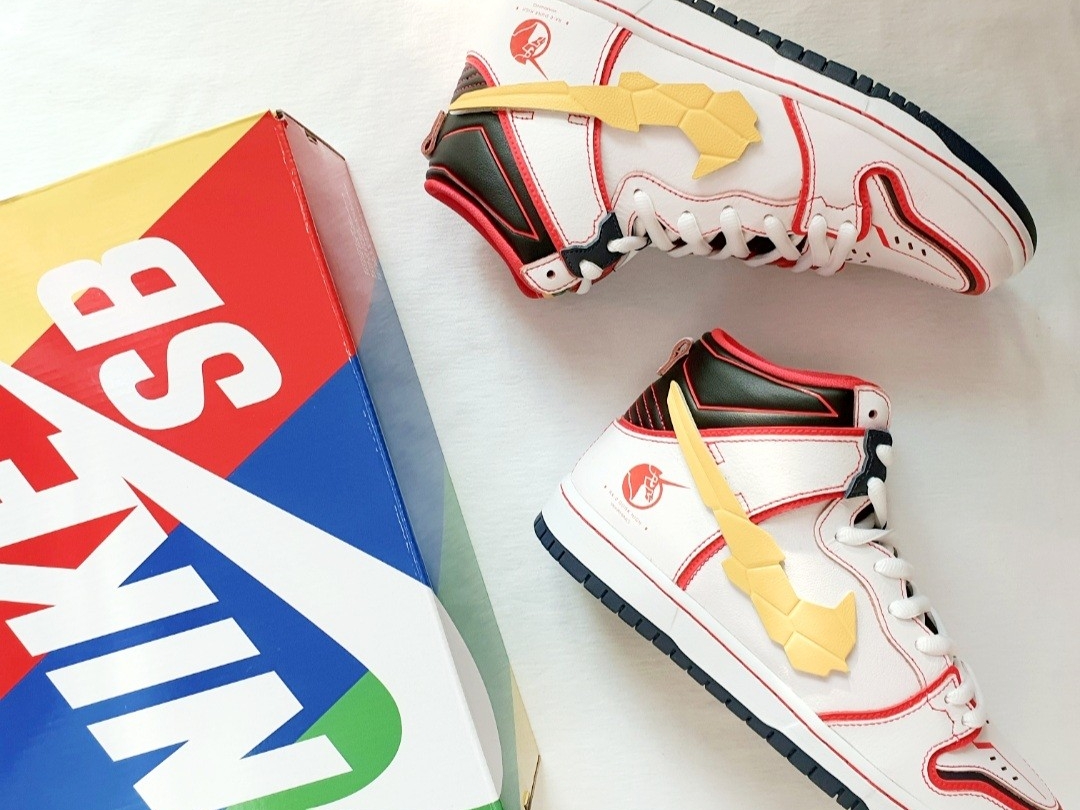 Nike x Gundam SB Dunk High Pro QS Unicorn RX-0 착용 스타일 - 1