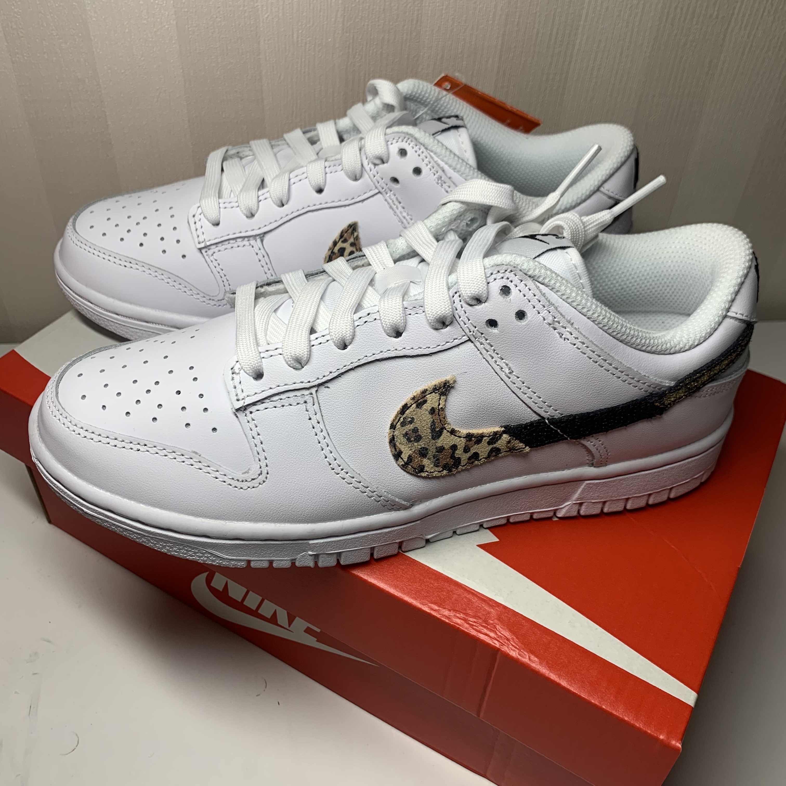 (W) Nike Dunk Low SE Primal White 착용 스타일
