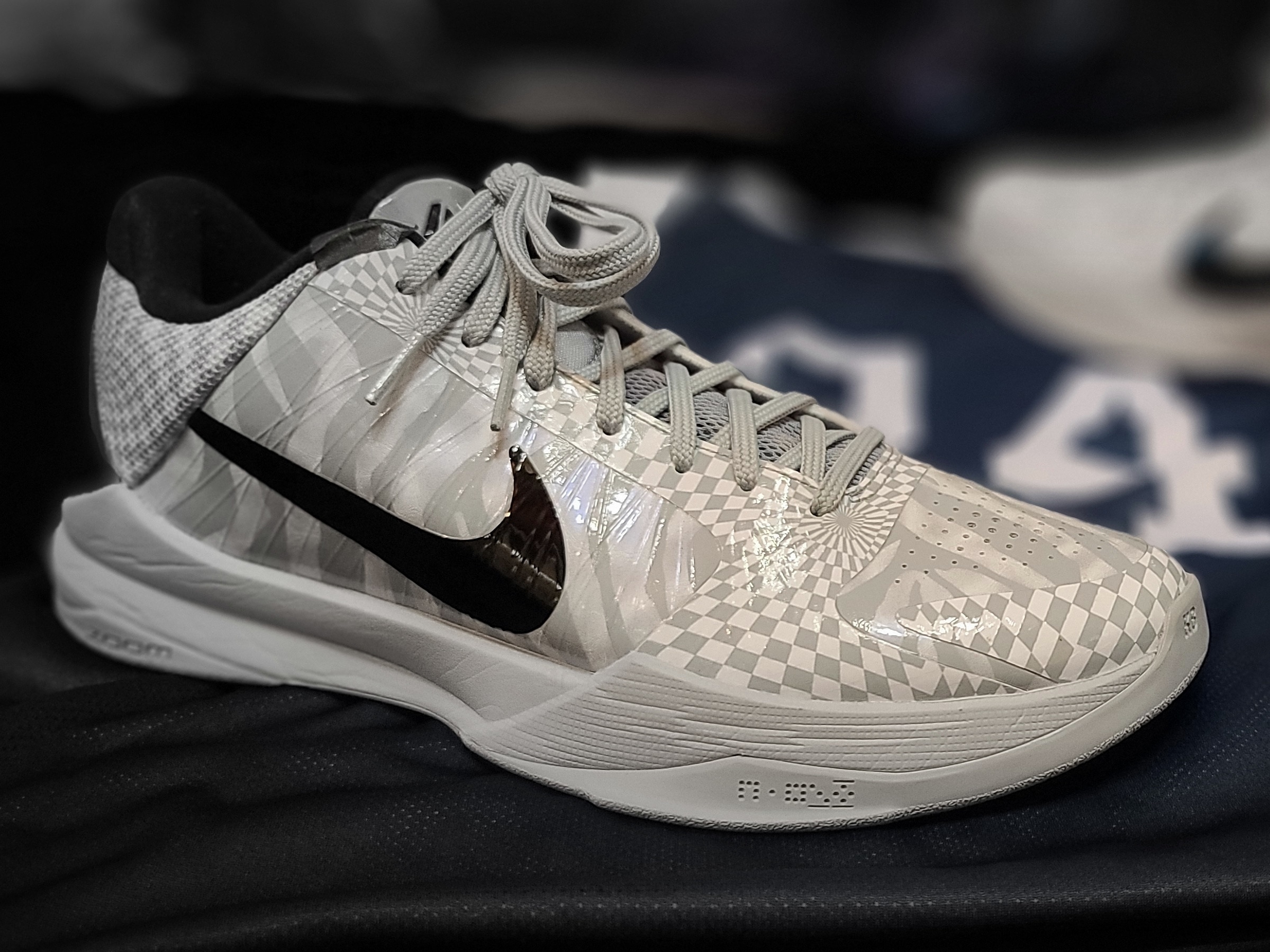 Nike Kobe 5 Protro Zebra PE, Nike Zoom Kobe 5 Rice Away 착용 스타일 - 2