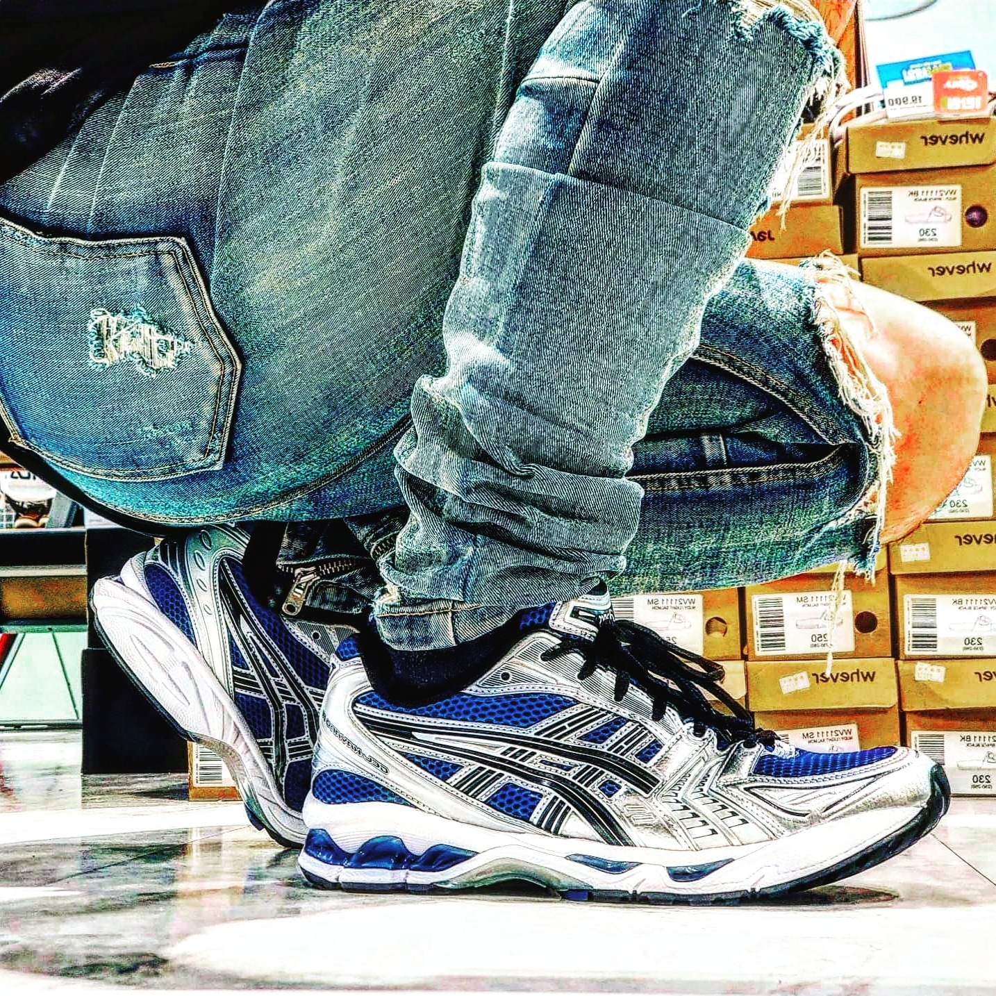 Asics Gel-Kayano 14 Monaco Blue Black 착용 스타일 - 1