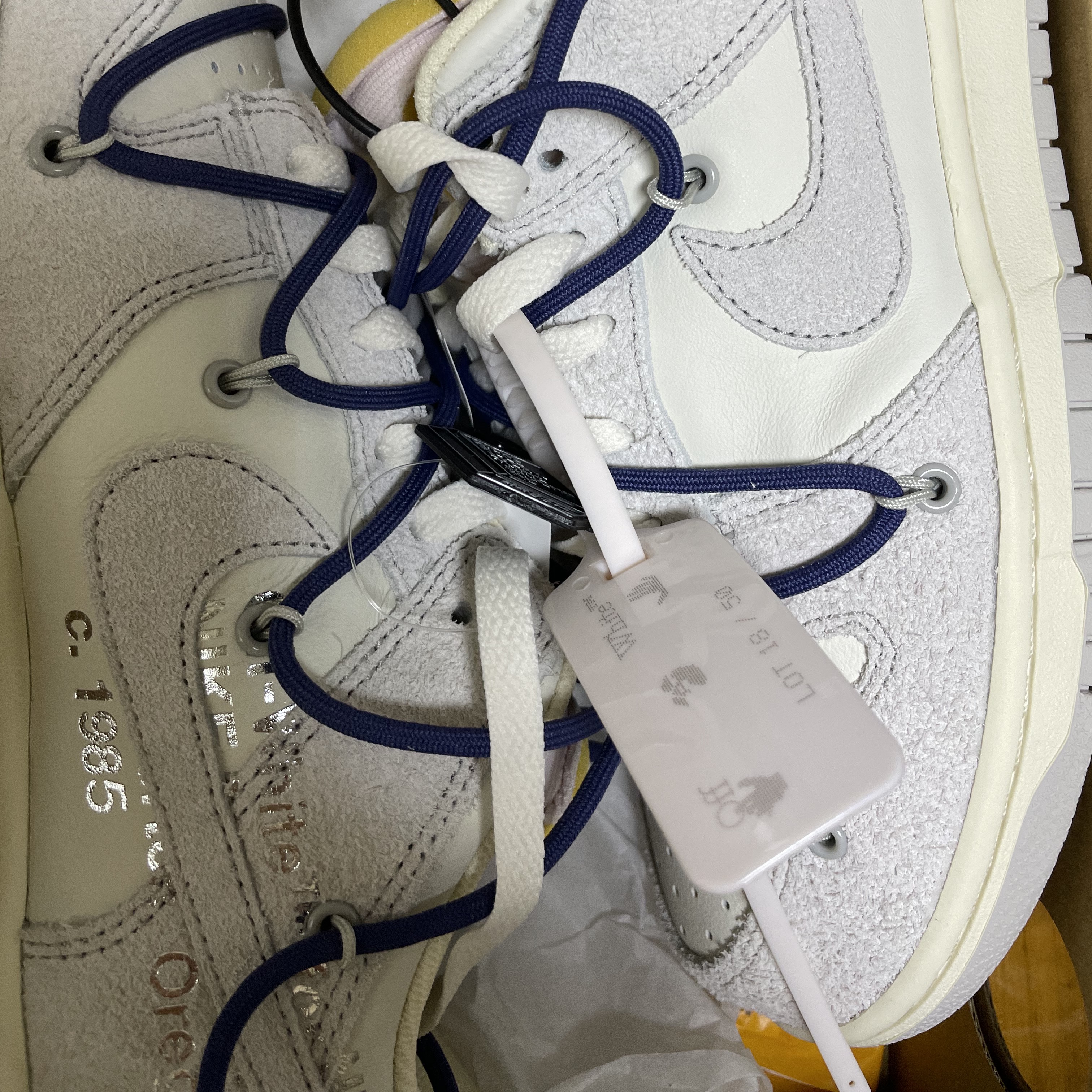 Nike x Off-White Dunk Low The 50 - Lot 18 착용 스타일