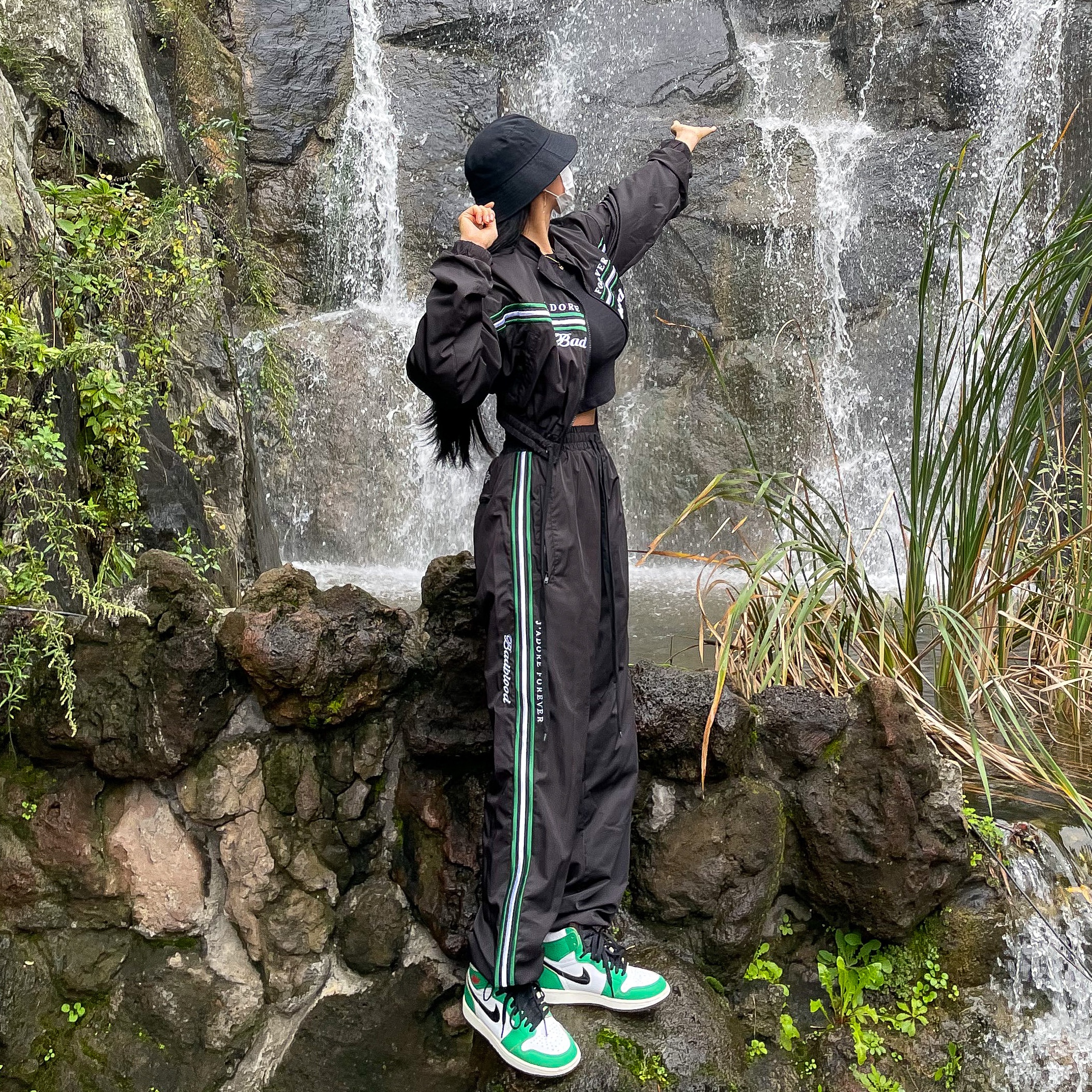 (W) Jordan 1 Retro High OG Lucky Green 착용 스타일
