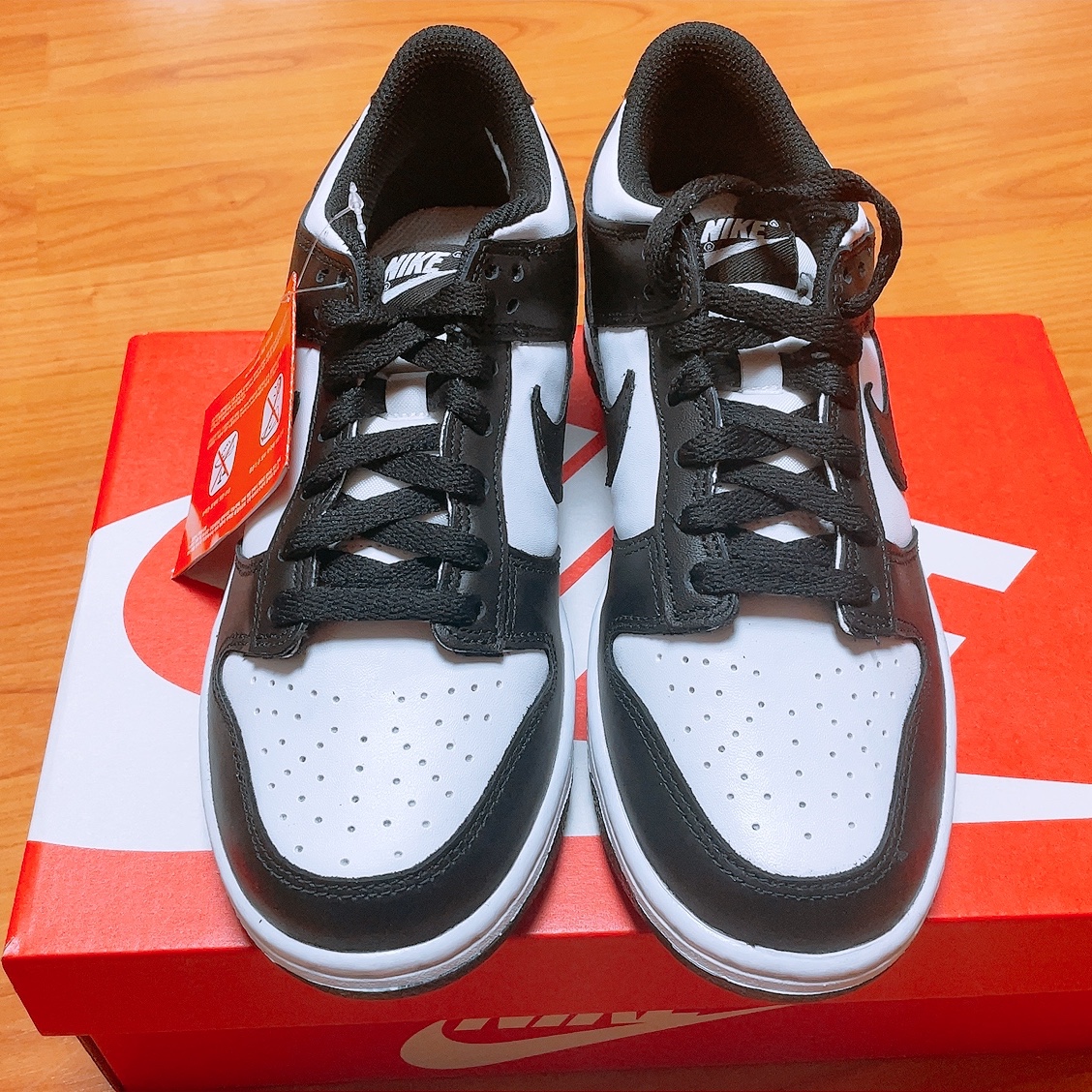 (GS) Nike Dunk Low Black 착용 스타일 - 5