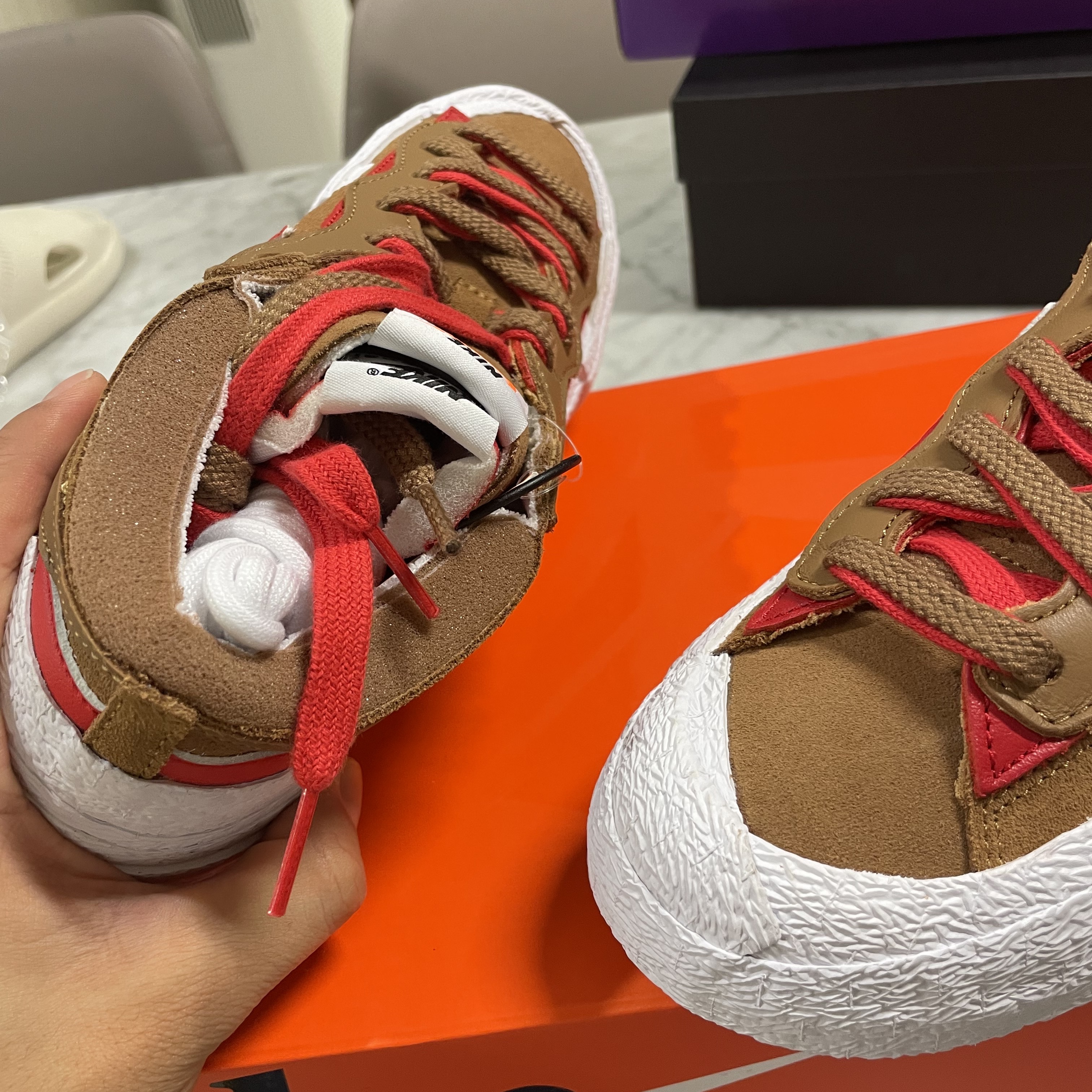 Nike x Sacai Blazer Low British Tan 착용 스타일 - 4