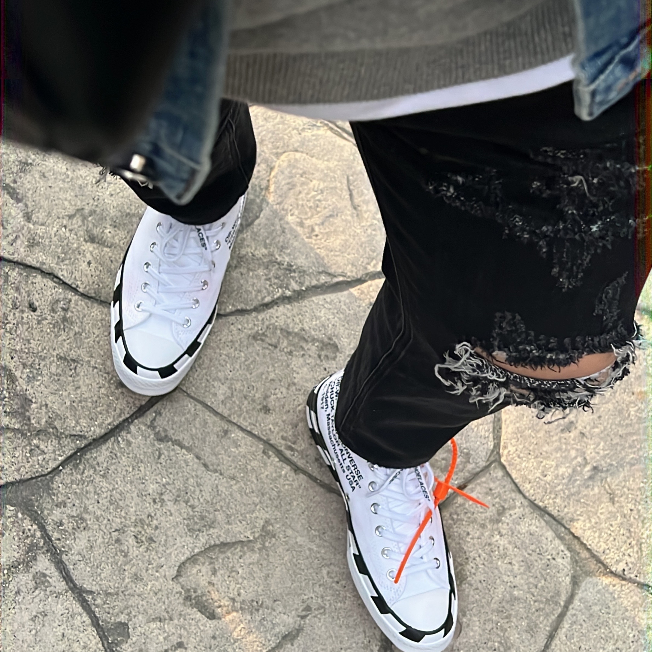 Converse x Off-White Chuck 70 High V2 2021 착용 스타일