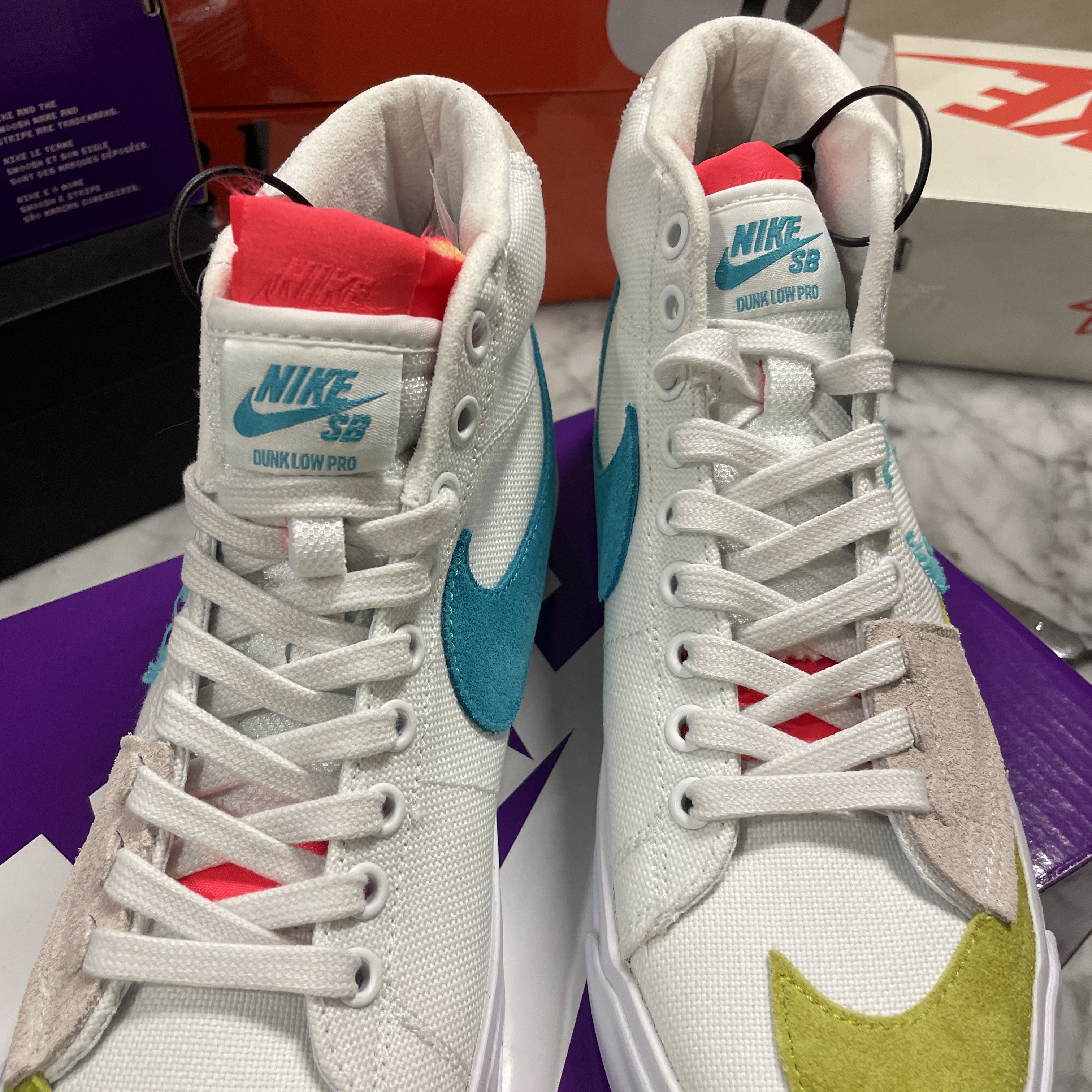 Nike SB Blazer Mid Edge Hack Pack Aqua 착용 스타일 - 2