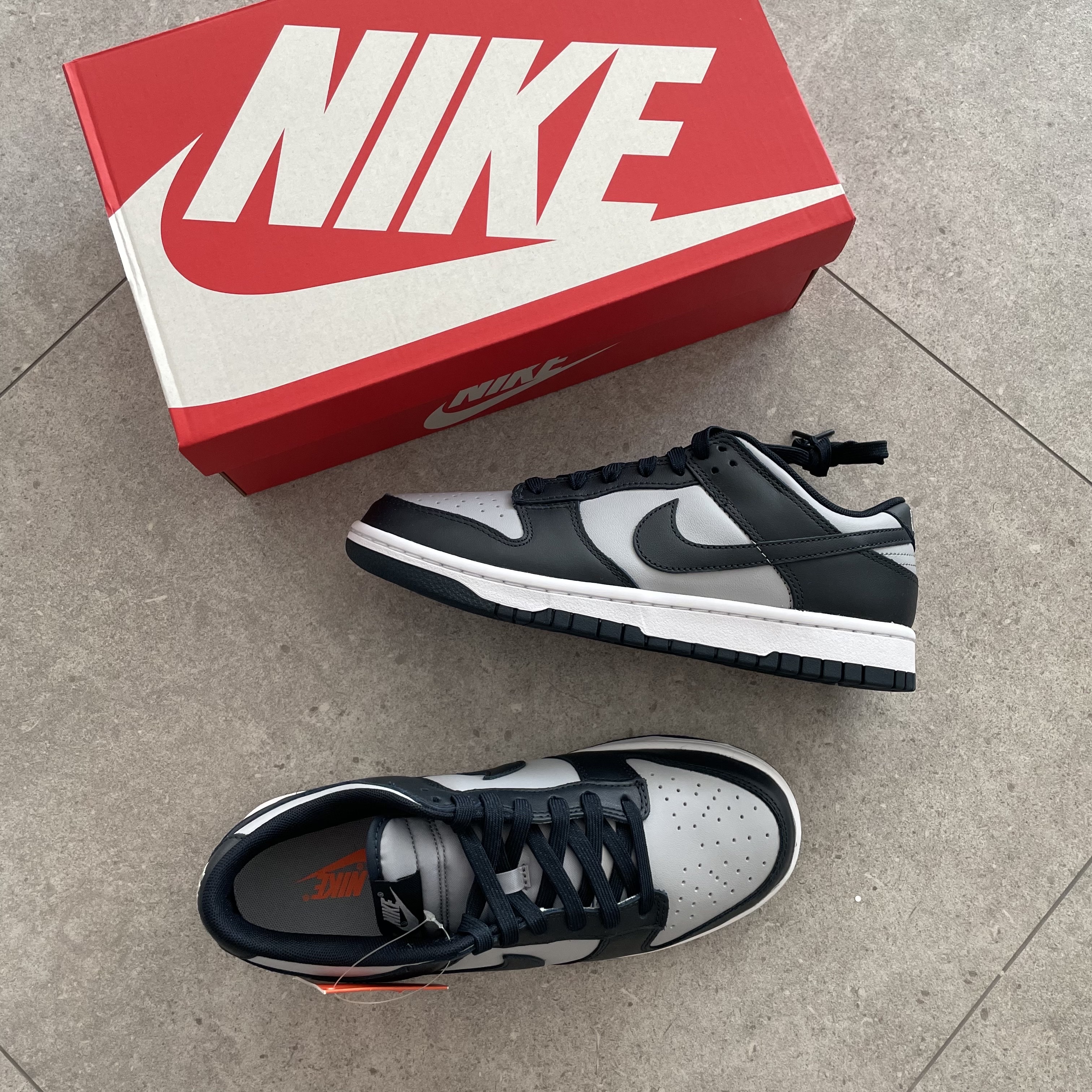 Nike Dunk Low Retro Championship Grey 착용 스타일