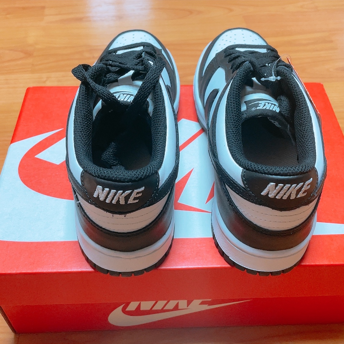 (GS) Nike Dunk Low Black 착용 스타일 - 4