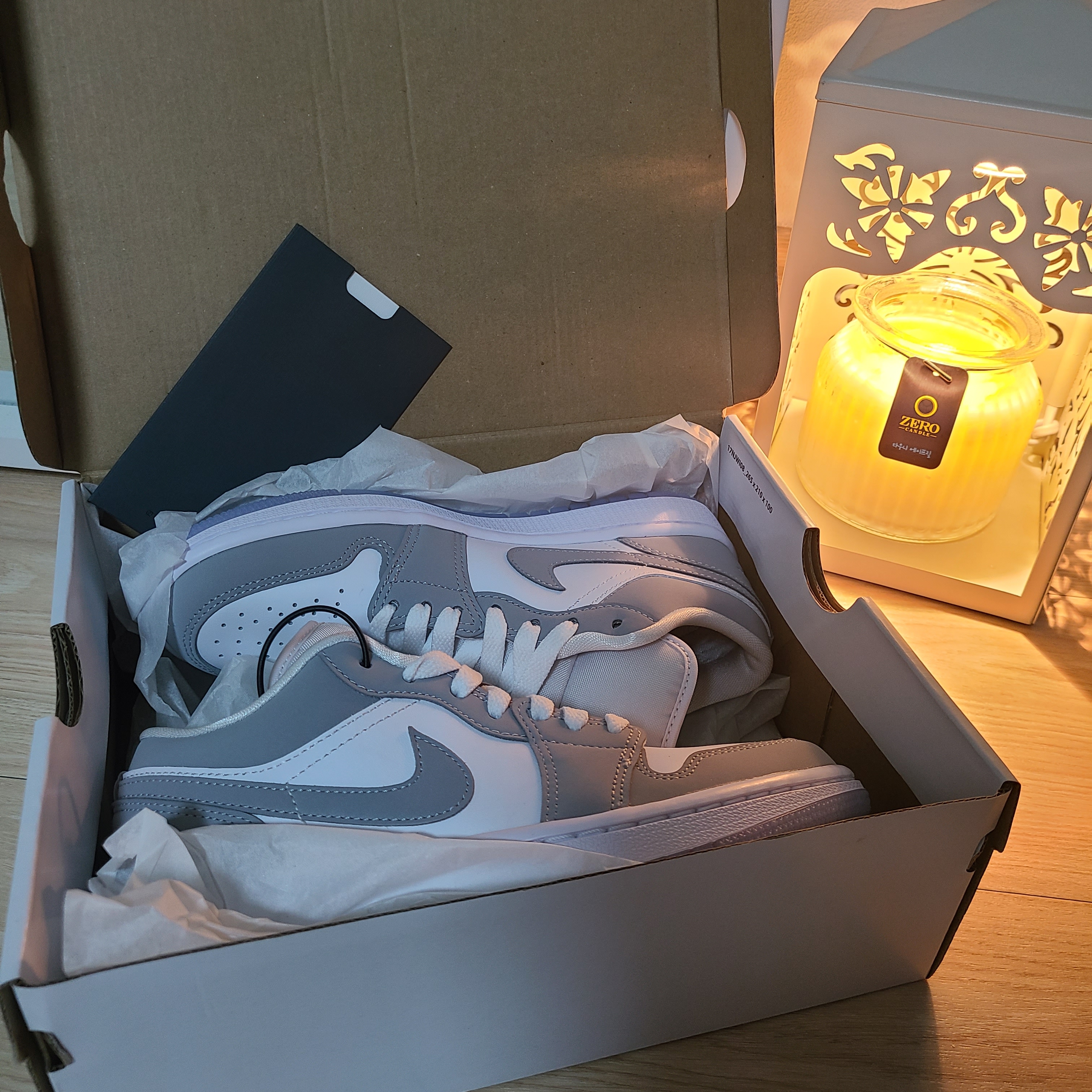 (W) Jordan 1 Low White Wolf Grey 착용 스타일