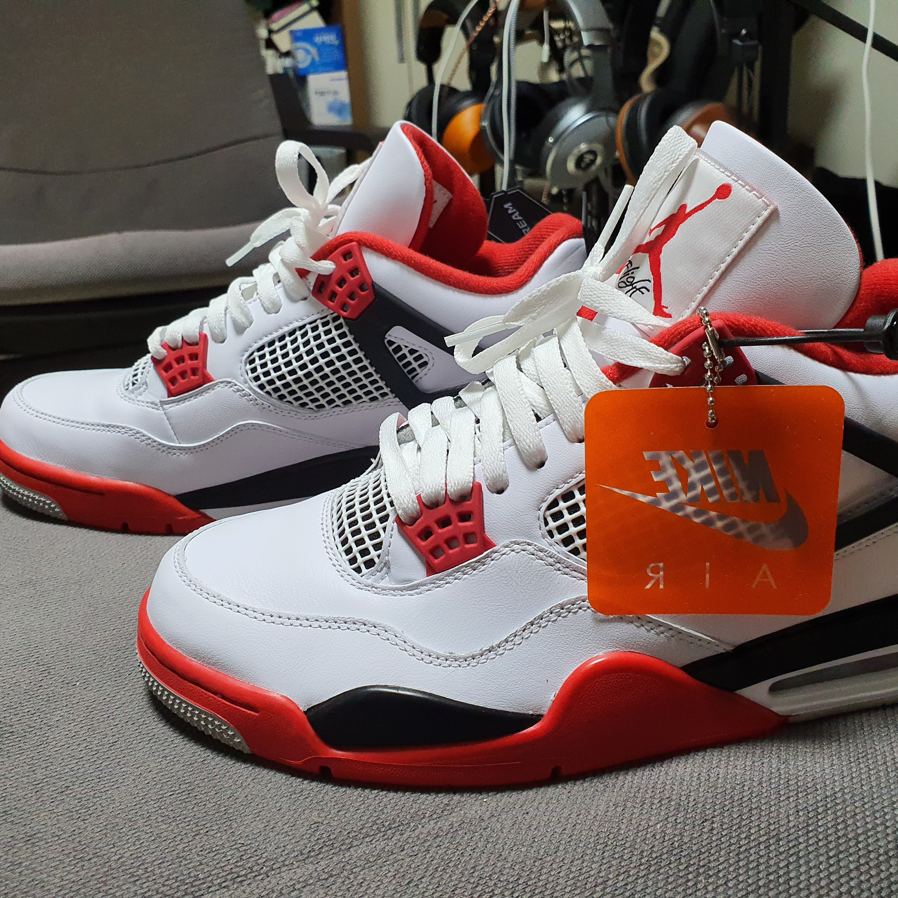 Jordan 4 Retro OG Fire Red 2020, (PS) Jordan 4 Retro OG Fire Red 2020 착용 스타일 - 2