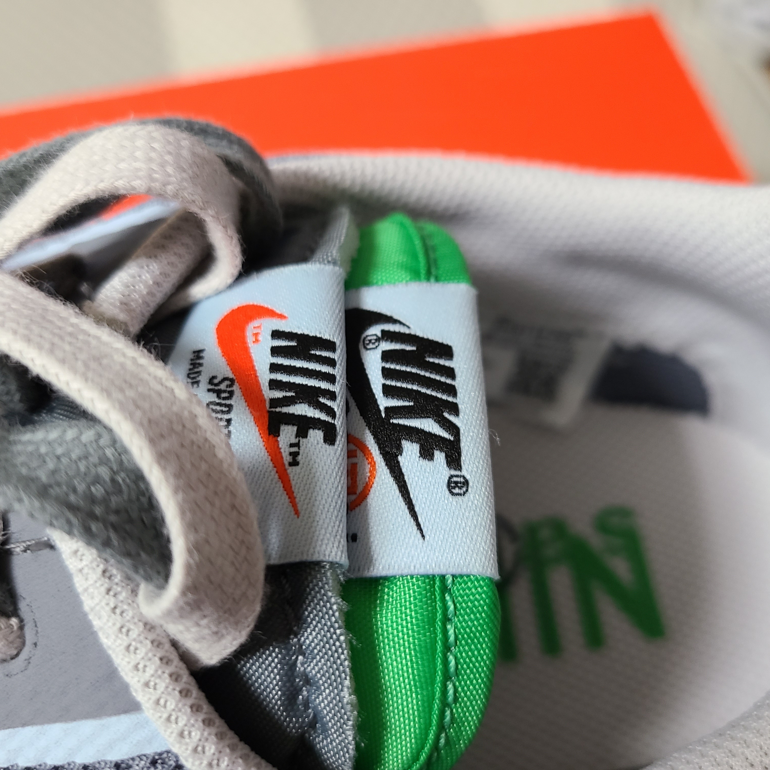 Nike x Sacai x Clot LDWaffle Cool Grey 착용 스타일 - 3