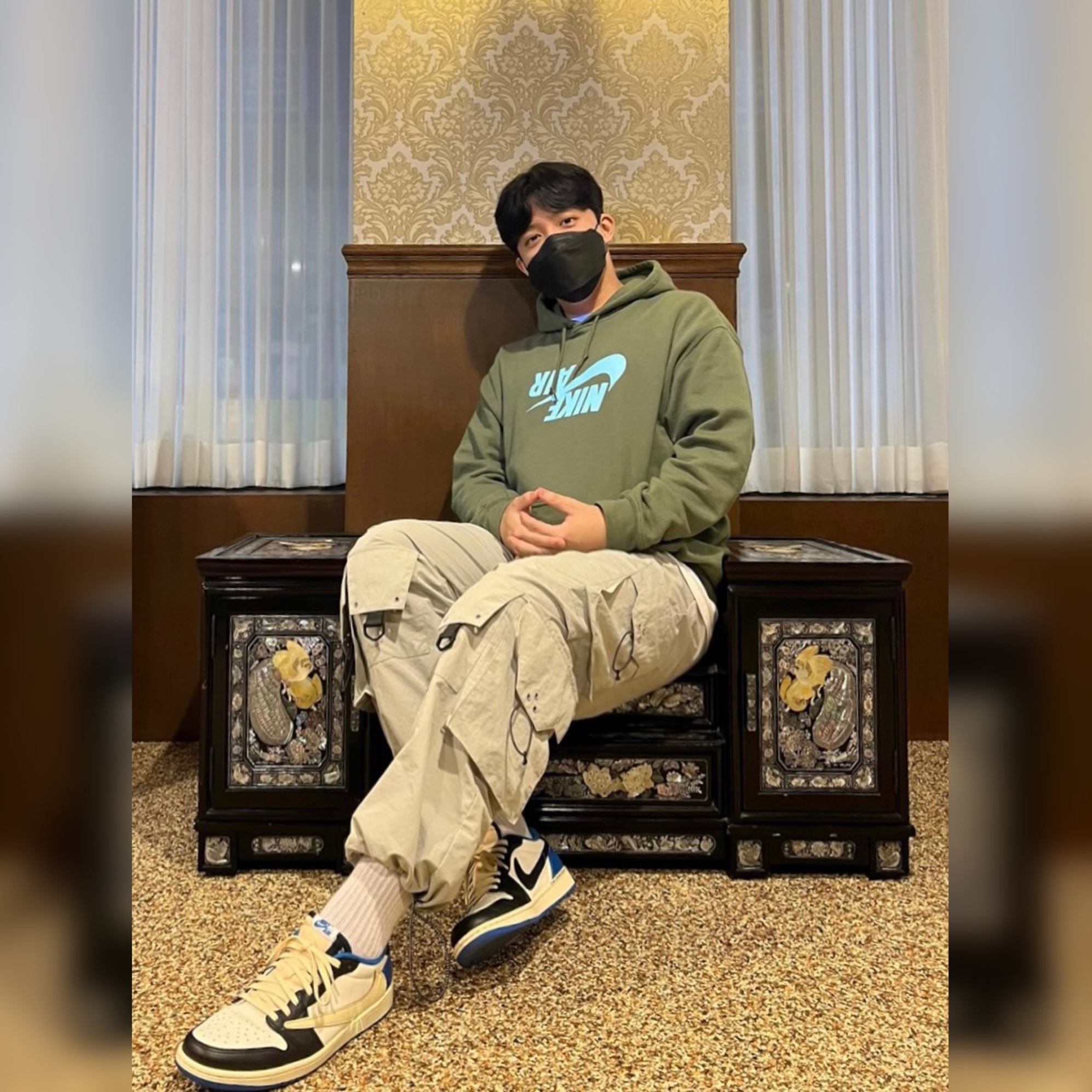 Jordan 1 x Travis Scott x Fragment Retro Low OG SP Military Blue 착용 스타일