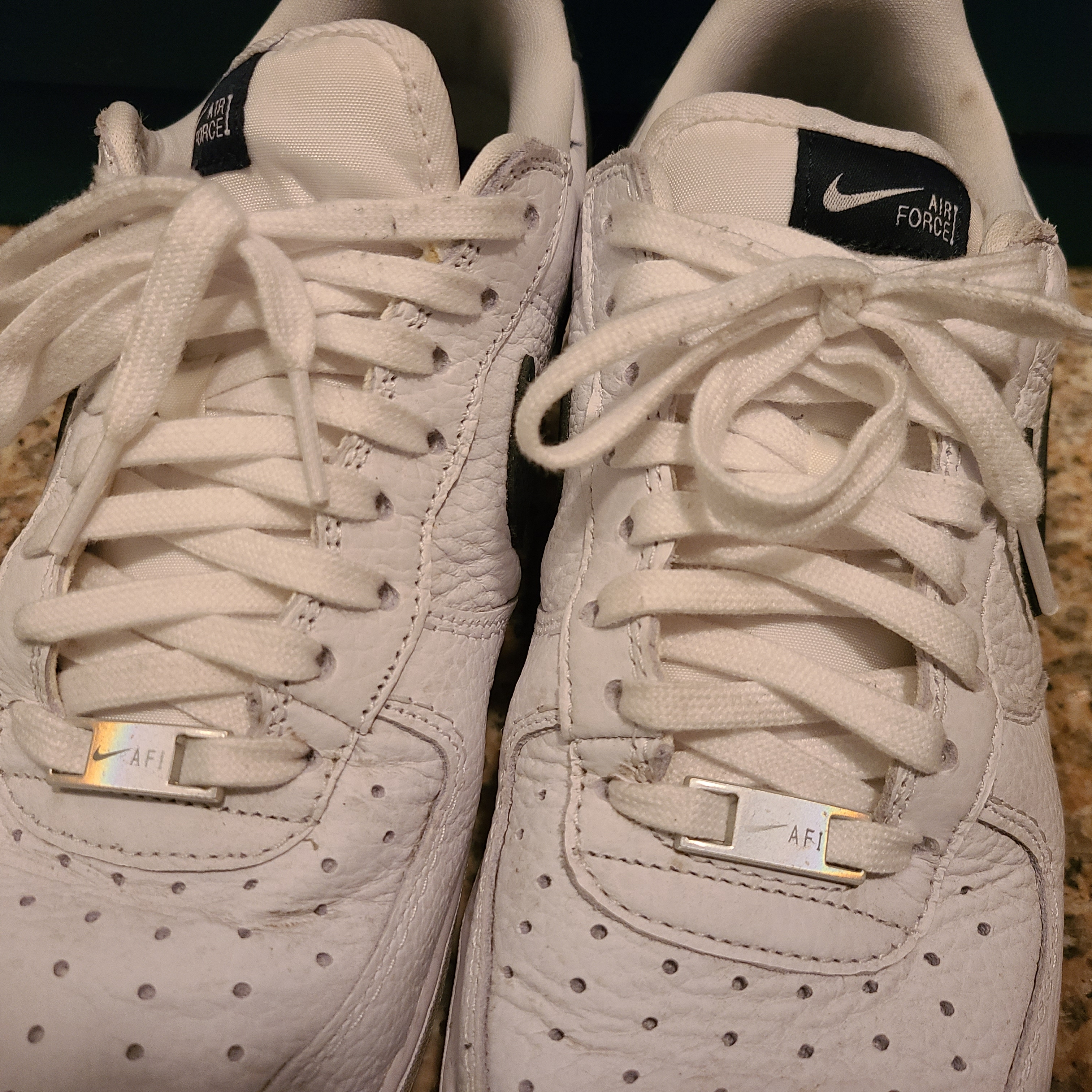 Nike Air Force 1 '07 Craft White & Obsidian 착용 스타일 - 4